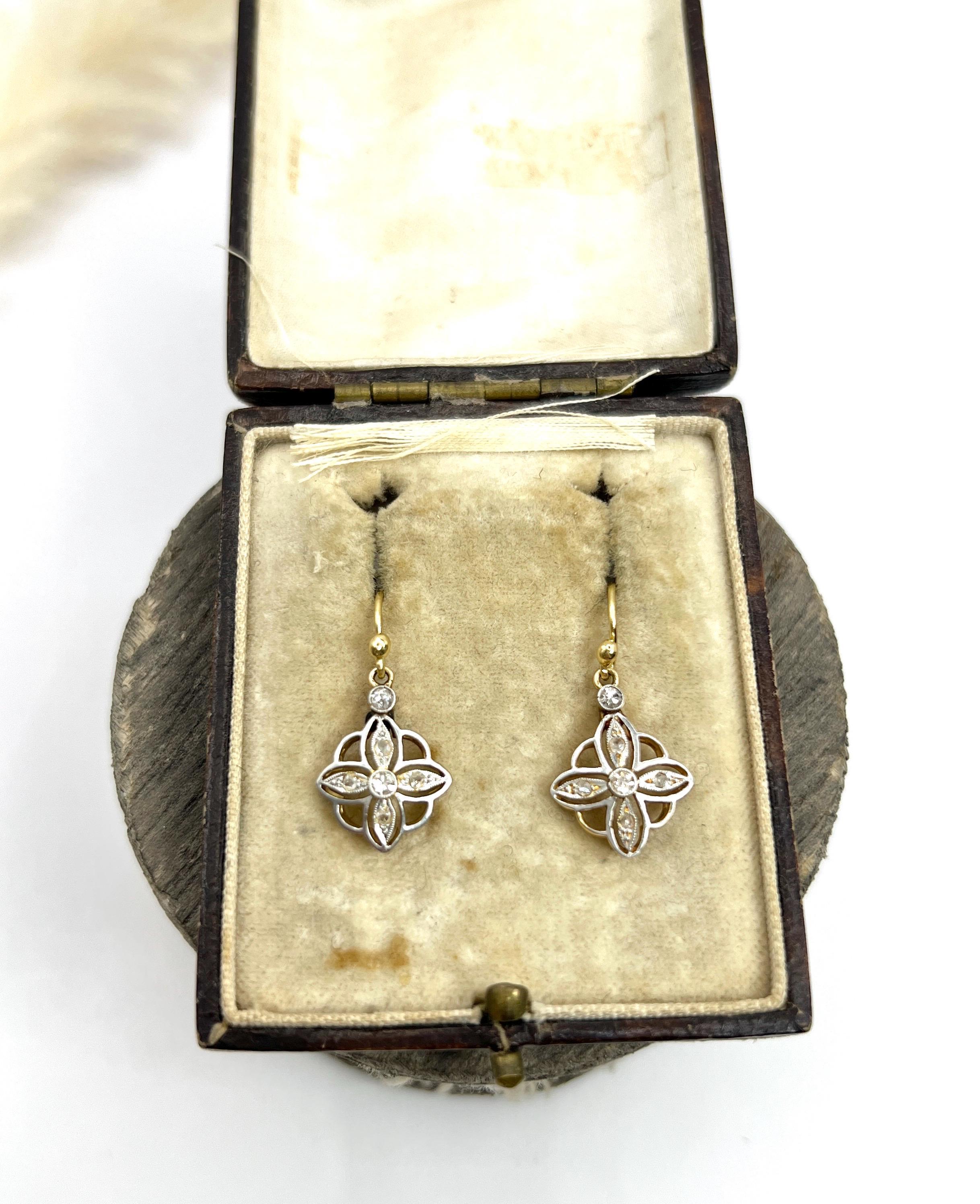 Antique 18ct Gold & Platinum, Edwardian era Diamond Drop Dangle Earrings For Sale 1
