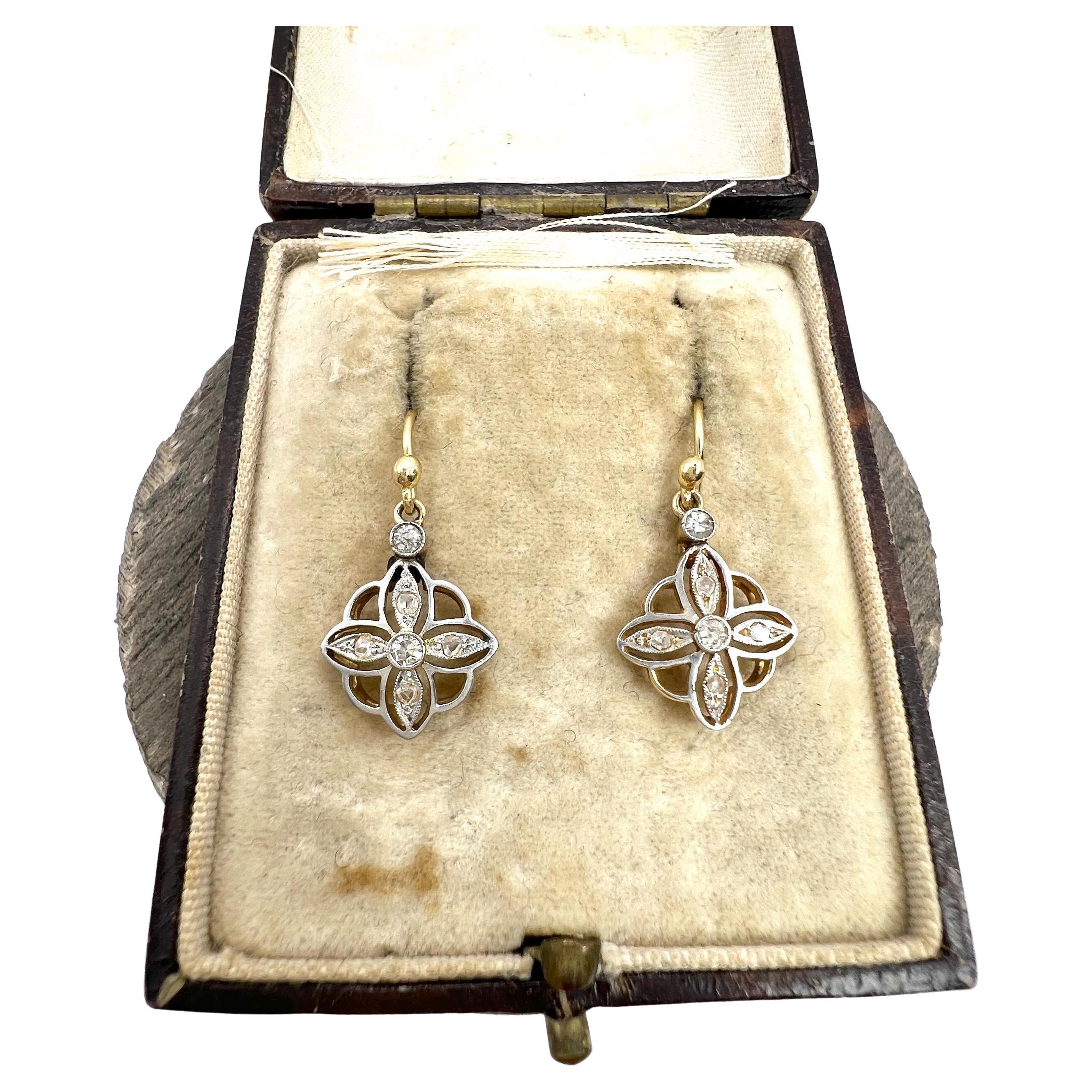 Antique 18ct Gold & Platinum, Edwardian era Diamond Drop Dangle Earrings For Sale