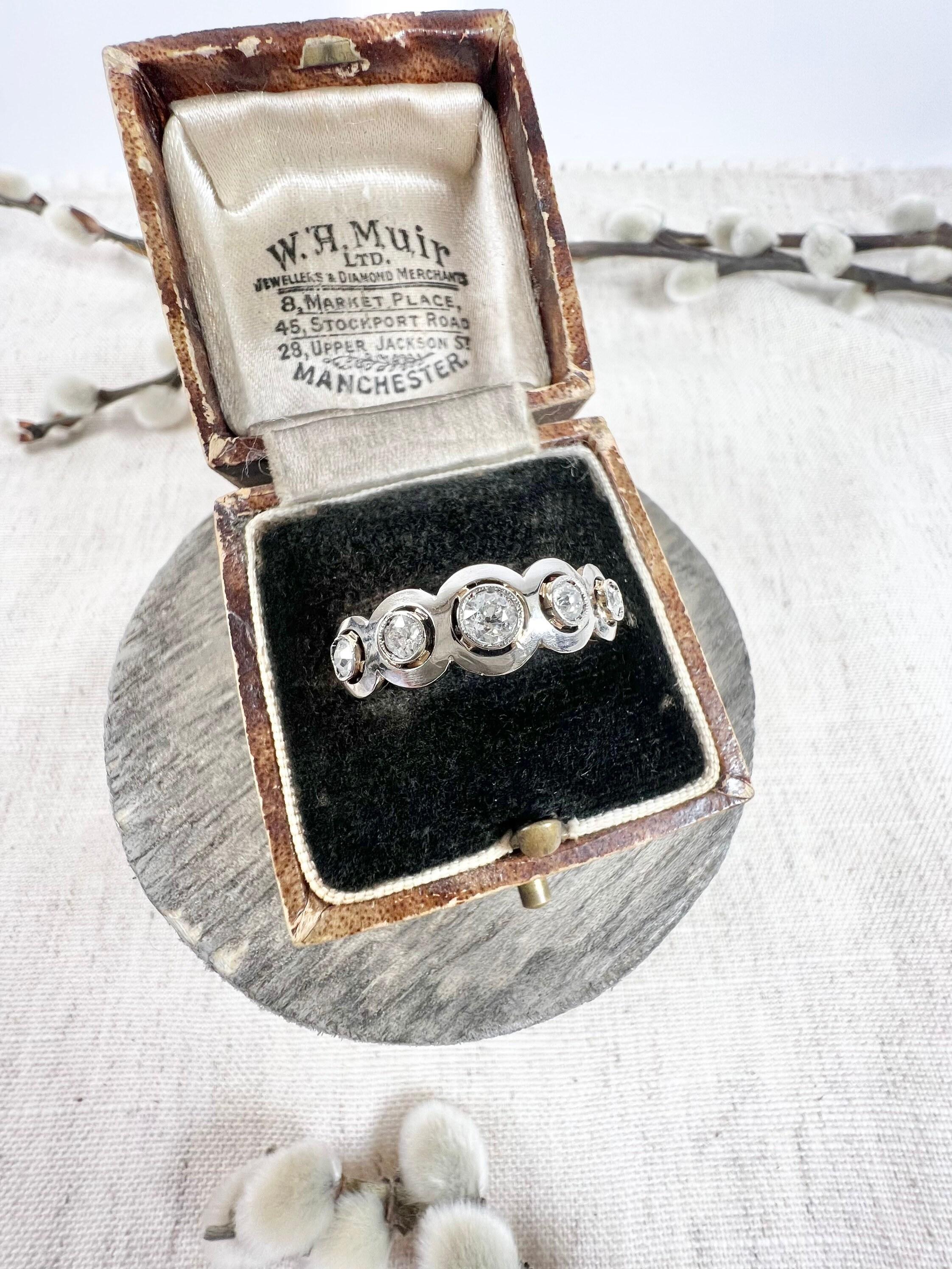 Women's or Men's Antique 18ct Gold & Platinum Edwardian Five Stone Diamond Target Ring