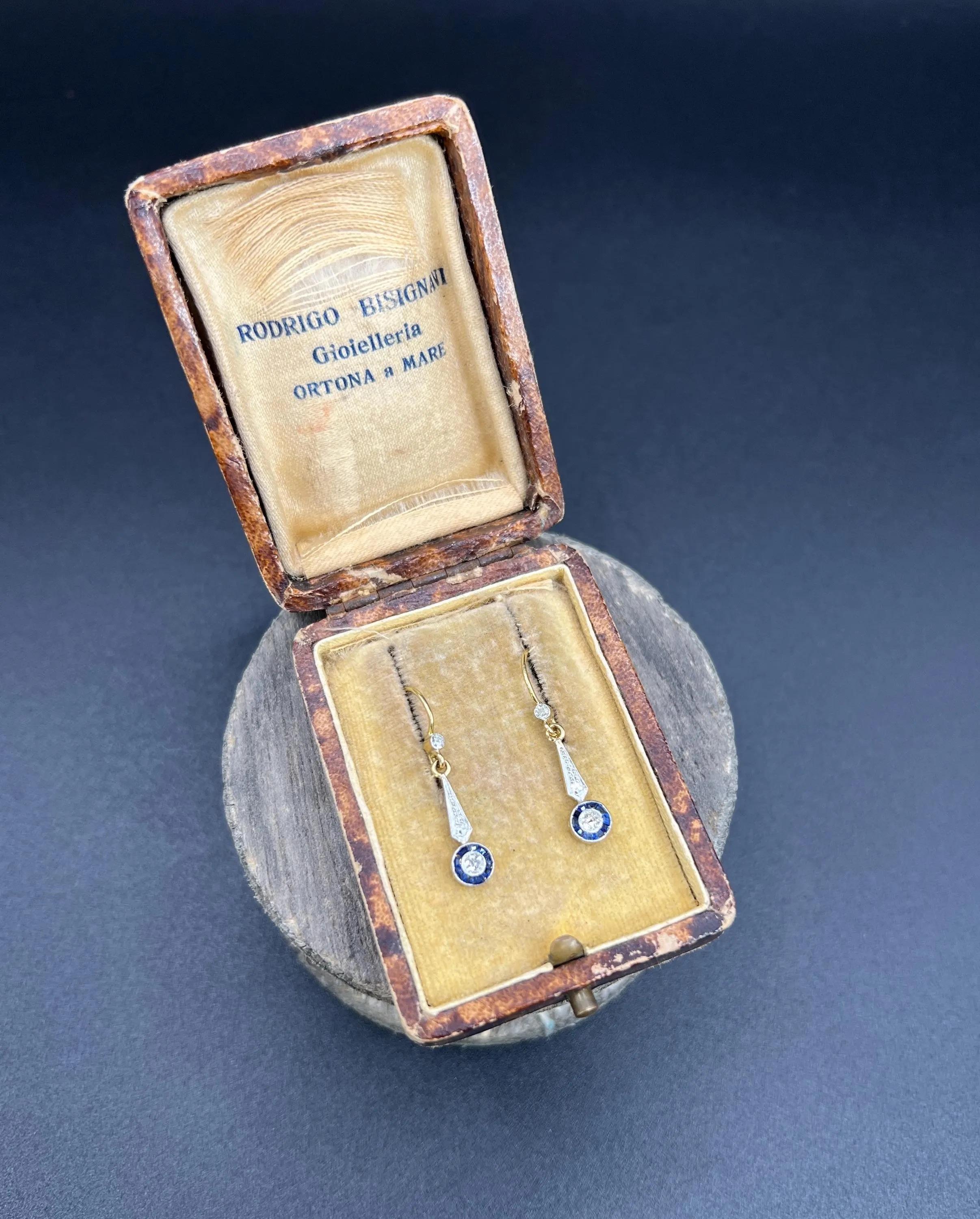 Orecchini antichi in oro 18ct e platino di epoca edoardiana con zaffiro e diamante in vendita 4