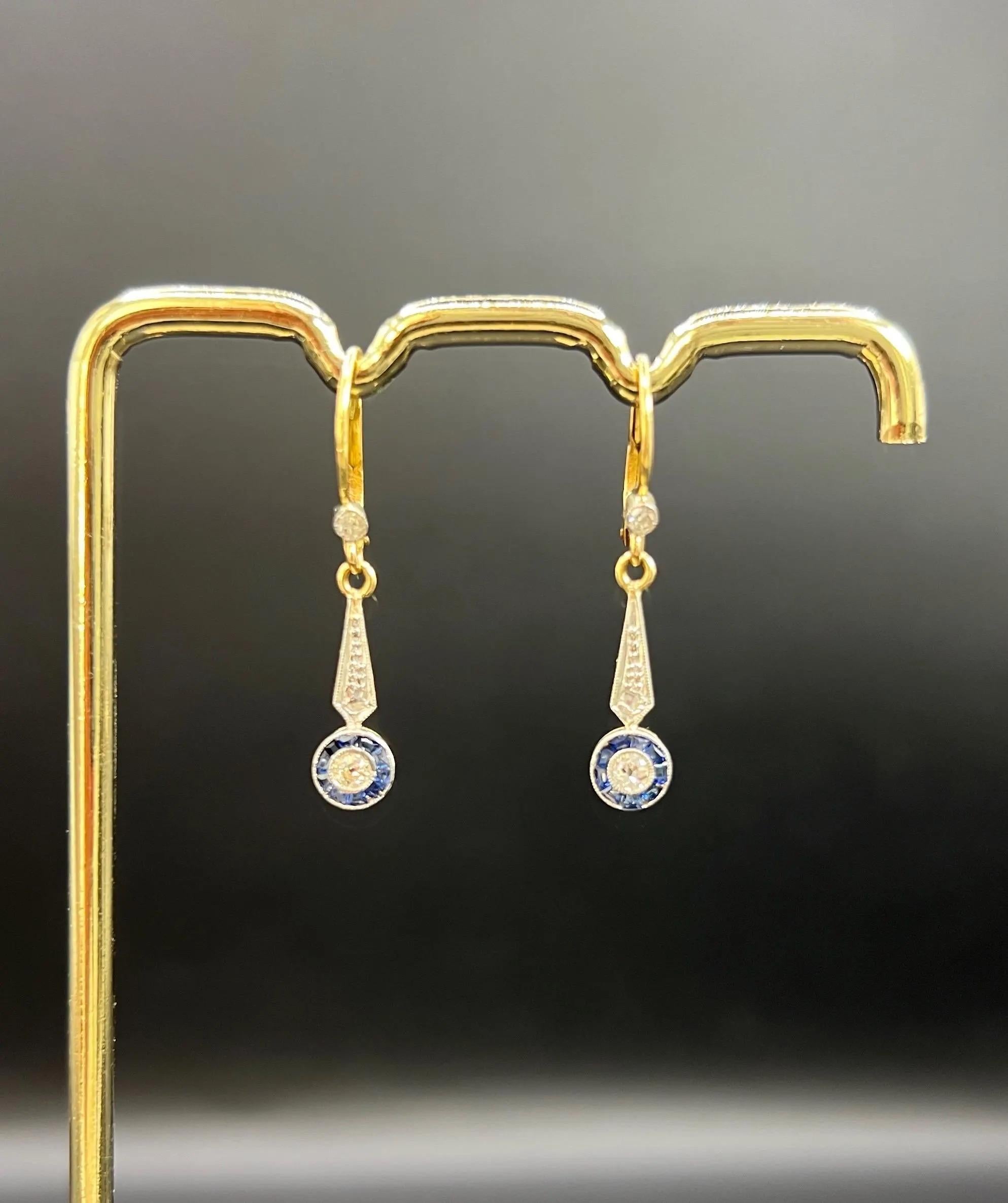 Orecchini antichi in oro 18ct e platino di epoca edoardiana con zaffiro e diamante in vendita 6