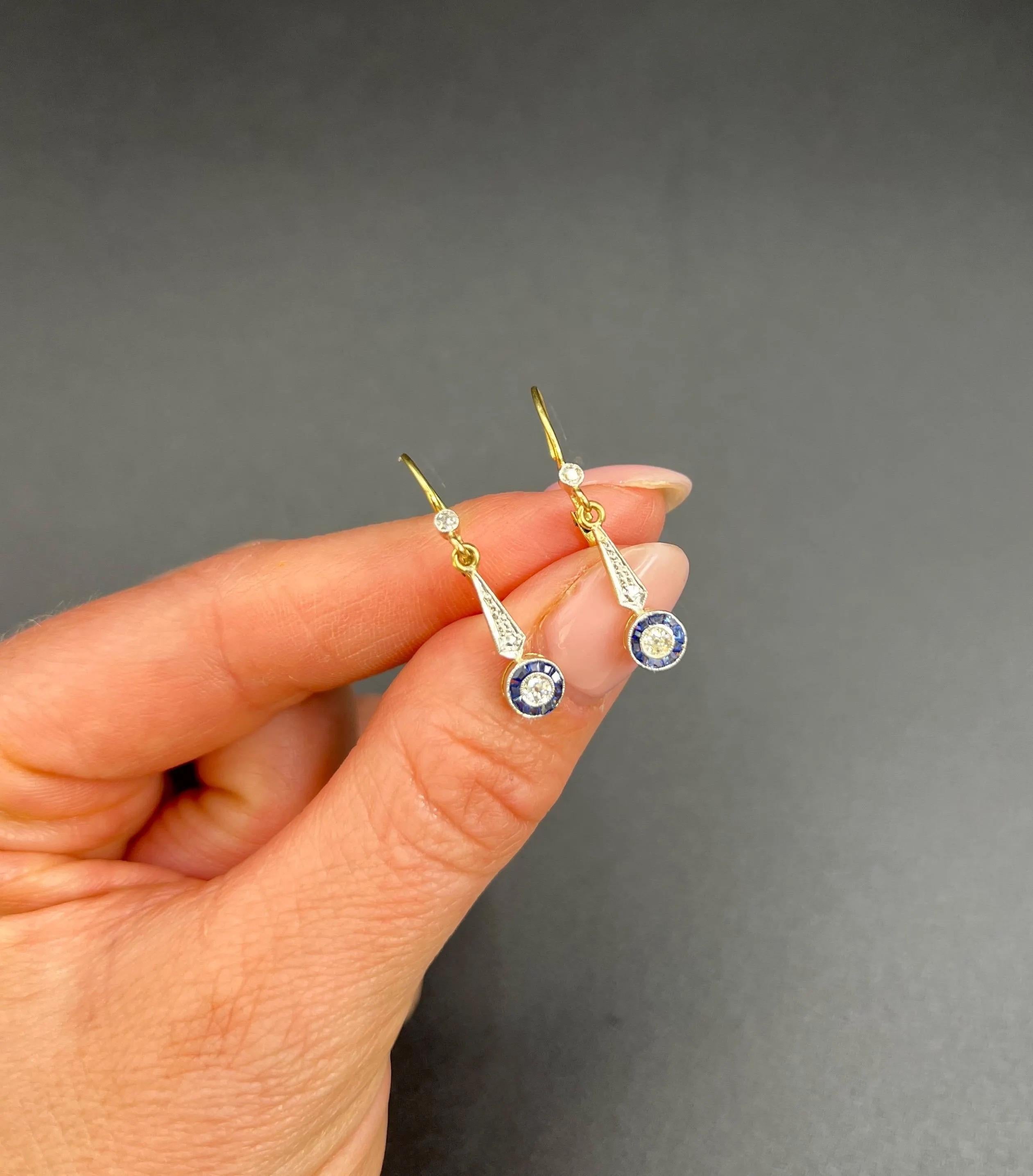 Taglio misto Orecchini antichi in oro 18ct e platino di epoca edoardiana con zaffiro e diamante in vendita