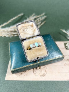 Antique 18ct Gold & Platinum Opal Diamond Ring