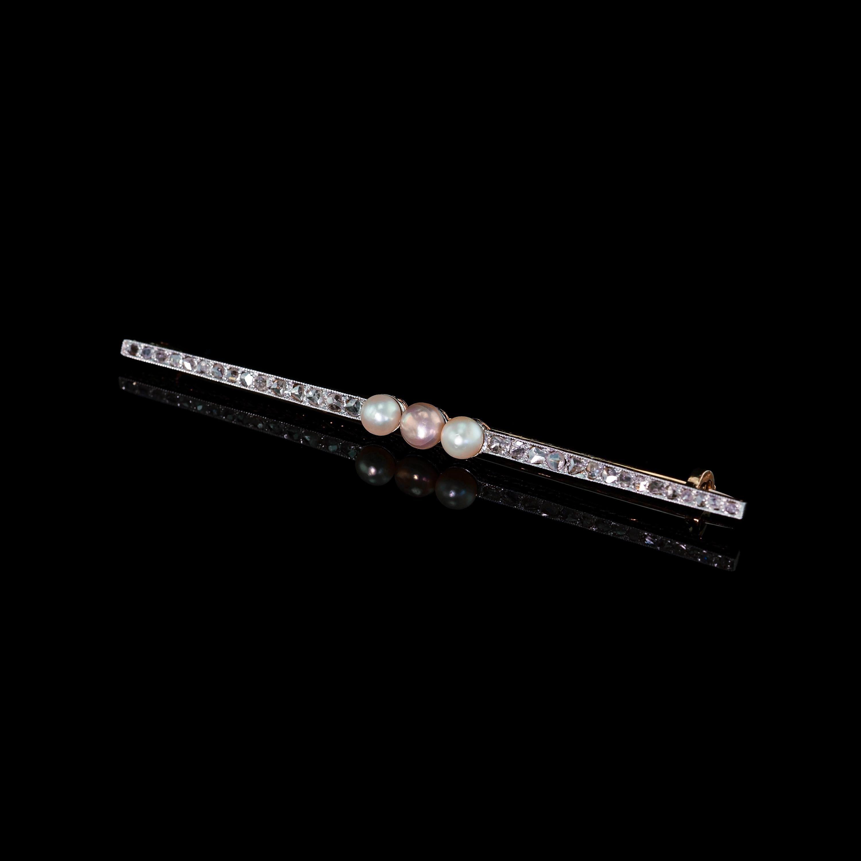 Antique 18ct Gold & Platinum Pink Pearl & Diamond Brooch - c.1920 For Sale 1