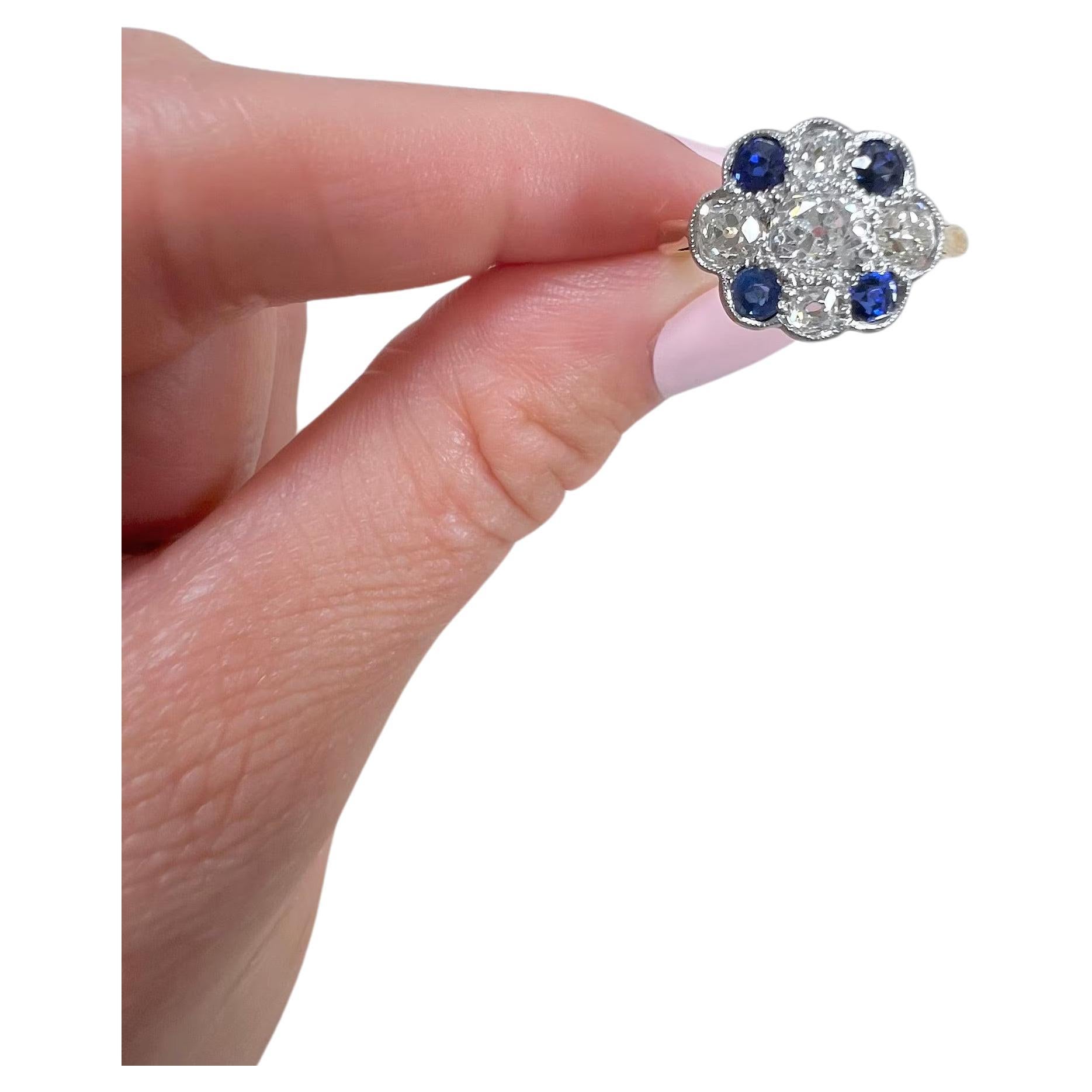 Antique 18ct Gold & Platinum Sapphire Diamond Daisy Cluster Ring For Sale