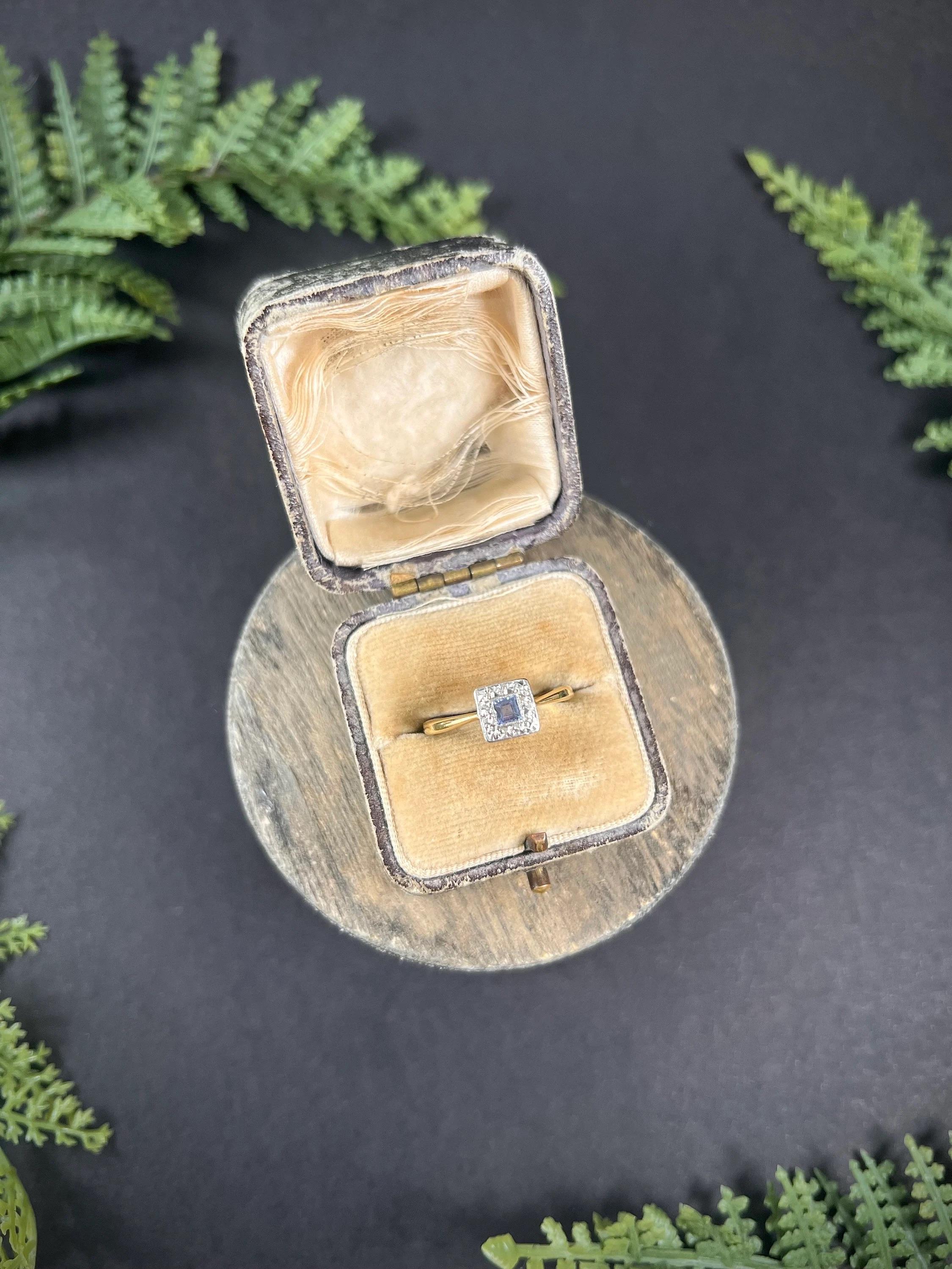 Antique 18ct Gold & Platinum Sapphire Square Illusion Cluster Ring For Sale 5