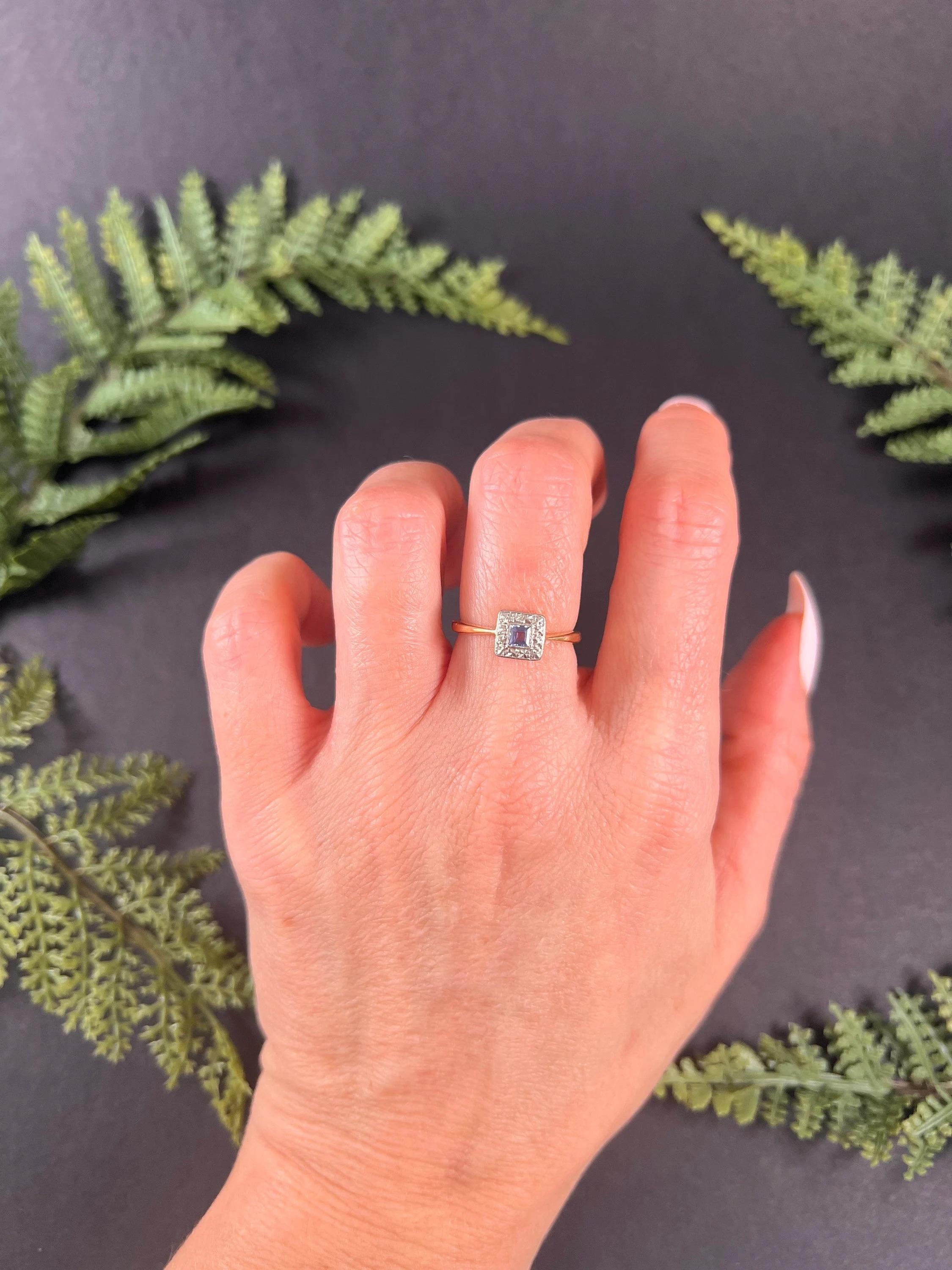 Antique 18ct Gold & Platinum Sapphire Square Illusion Cluster Ring For Sale 1