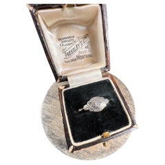 Antique 18ct Gold 
Platinum Stamped, Edwardian Diamond Illusion Ring