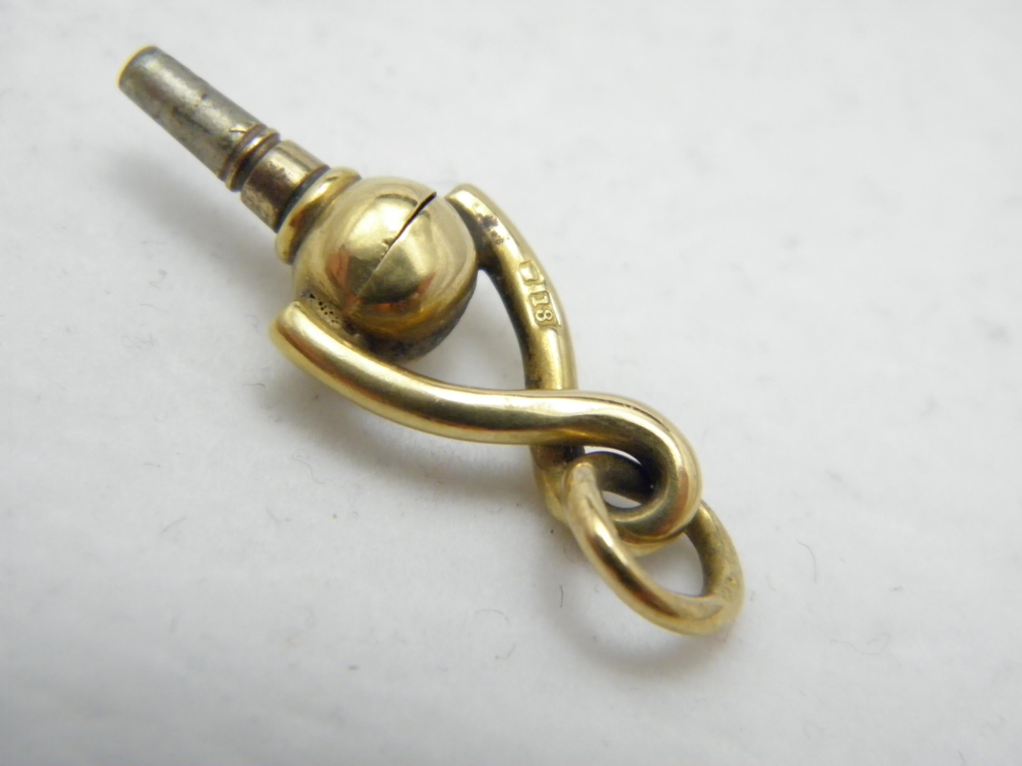 Antique 18ct Gold Pocket Watch Key Charm Fob c1870 750 Purity Twist Detailed For Sale 2