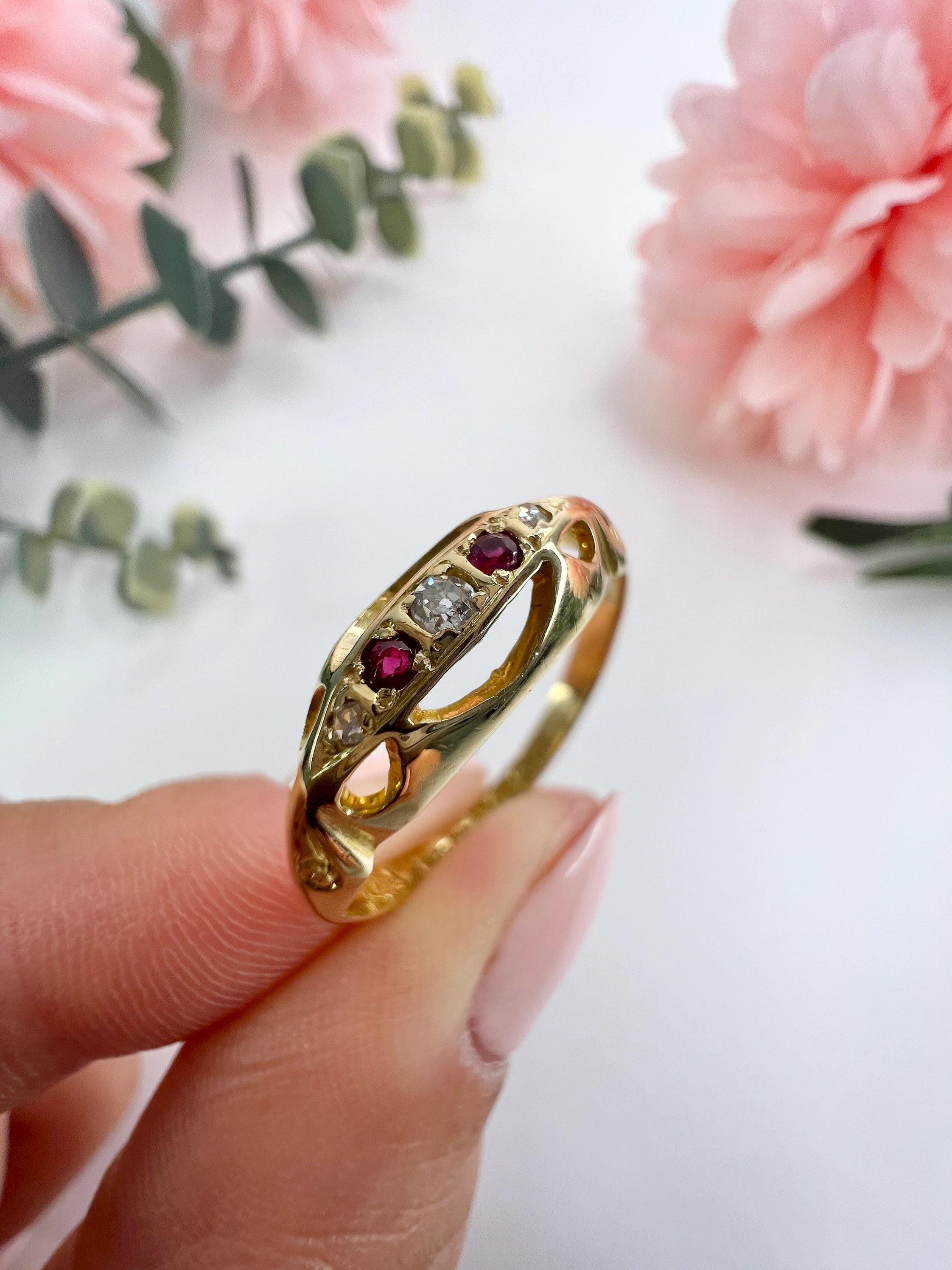 Old European Cut Antique 18ct Gold Ruby & Diamond Boat Shaped Ring Hallmarked Birmingham 1920
