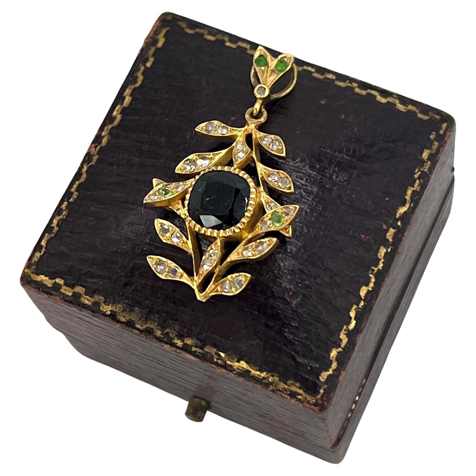 Is luxury jewelry real?