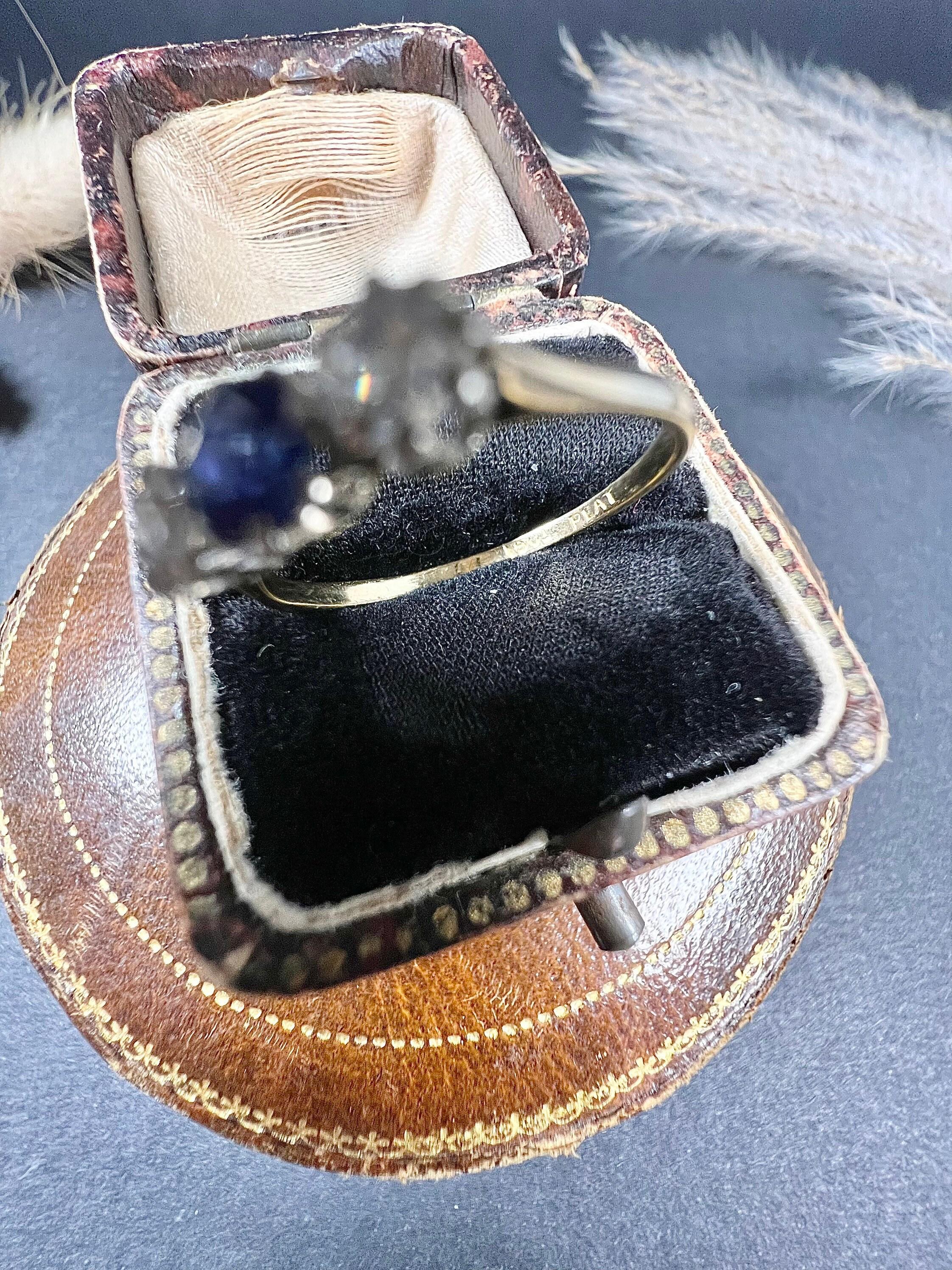 Antique 18ct Gold Sapphire & Diamond Three Stone Ring 5