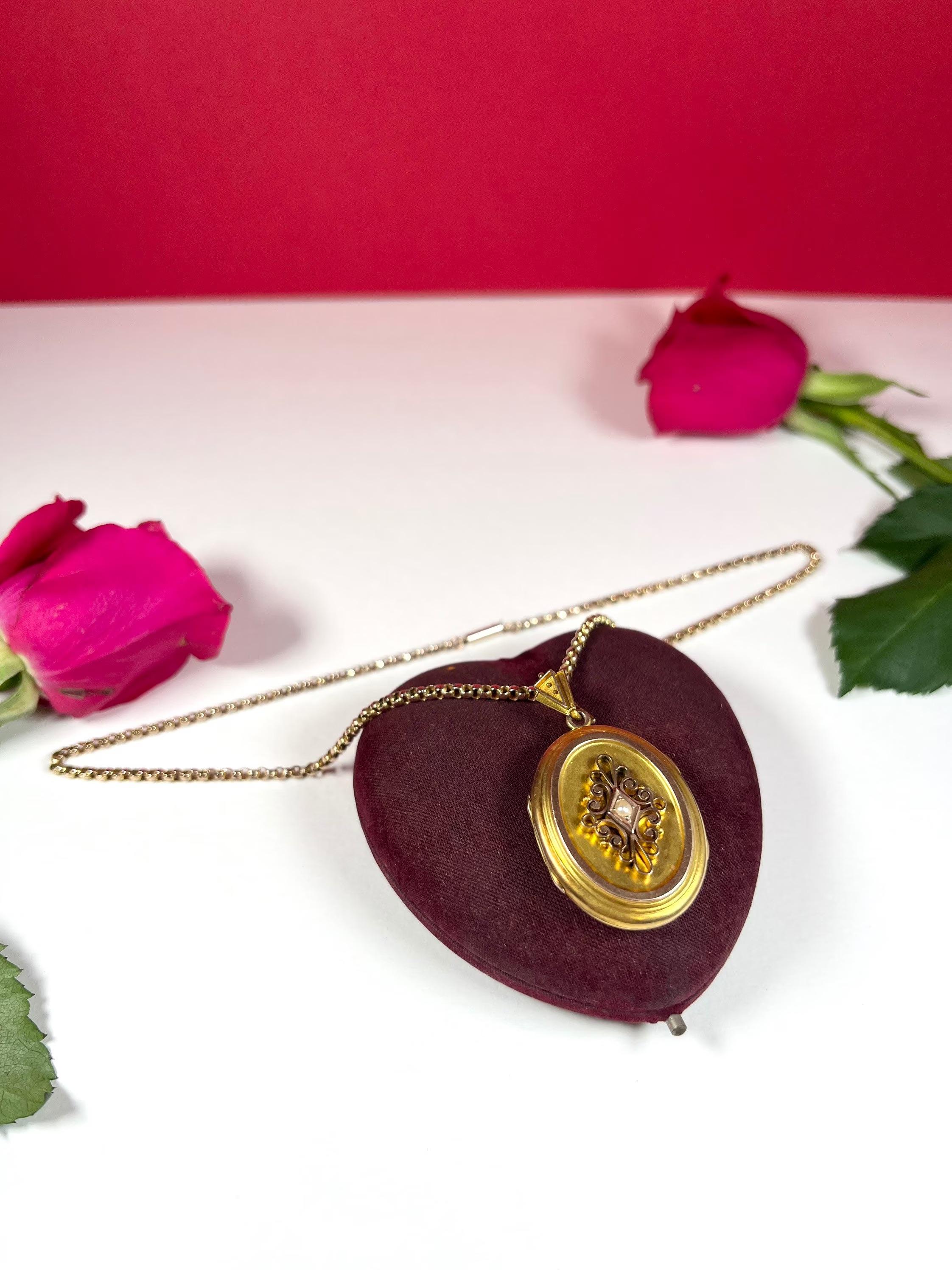 Antique Gold Locket

18ct Gold Tested

Circa 1880 

Beautiful, Victorian gold locket. Fabulous yellow gold work, set in an oval frame with a pretty natural seed pearl centre. In lovely condition for its age. 

Measure approx height 51mm (inc bail) &