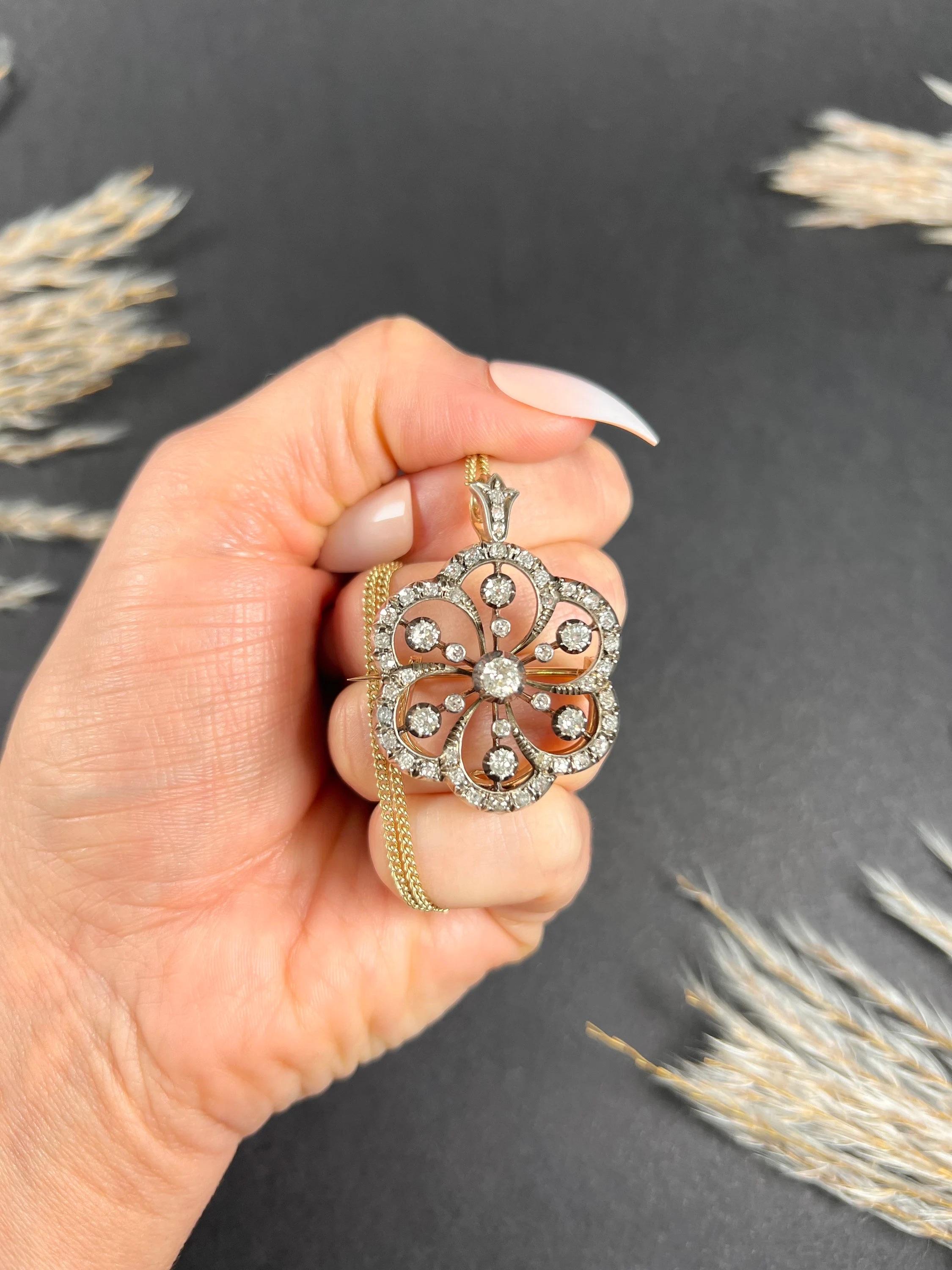 Antique 18ct Gold & Silver, Early Victorian Diamond Flower Pendant/Brooch For Sale 6