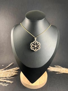 Antique 18ct Gold & Silver, Early Victorian Diamond Flower Pendant/Brooch