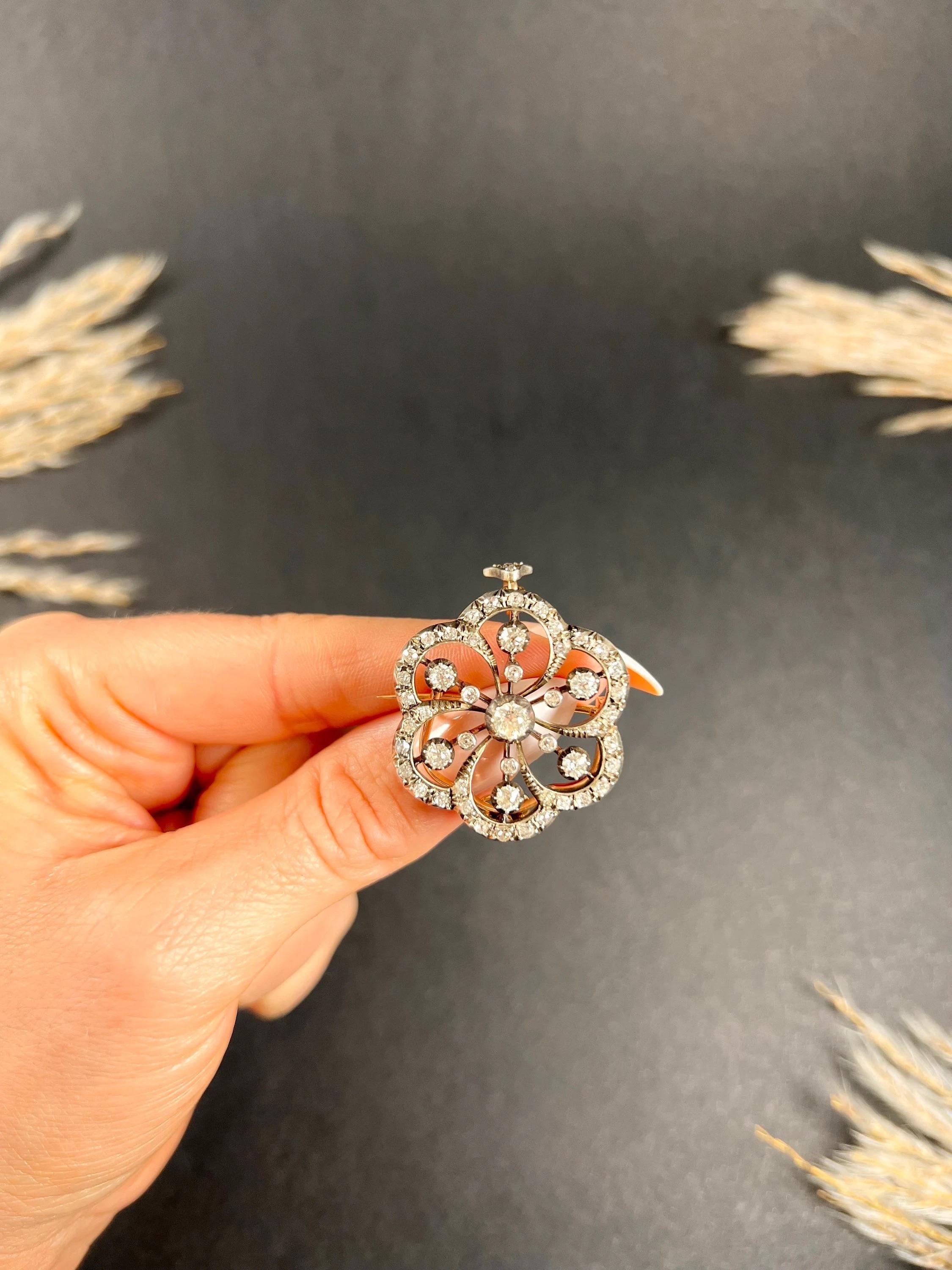 Women's or Men's Antique 18ct Gold & Silver, Early Victorian Diamond Flower Pendant/Brooch For Sale