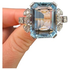 Antique 18ct Gold Stamped, 1920s Emerald Cut Aquamarine & Diamond Cocktail Ring
