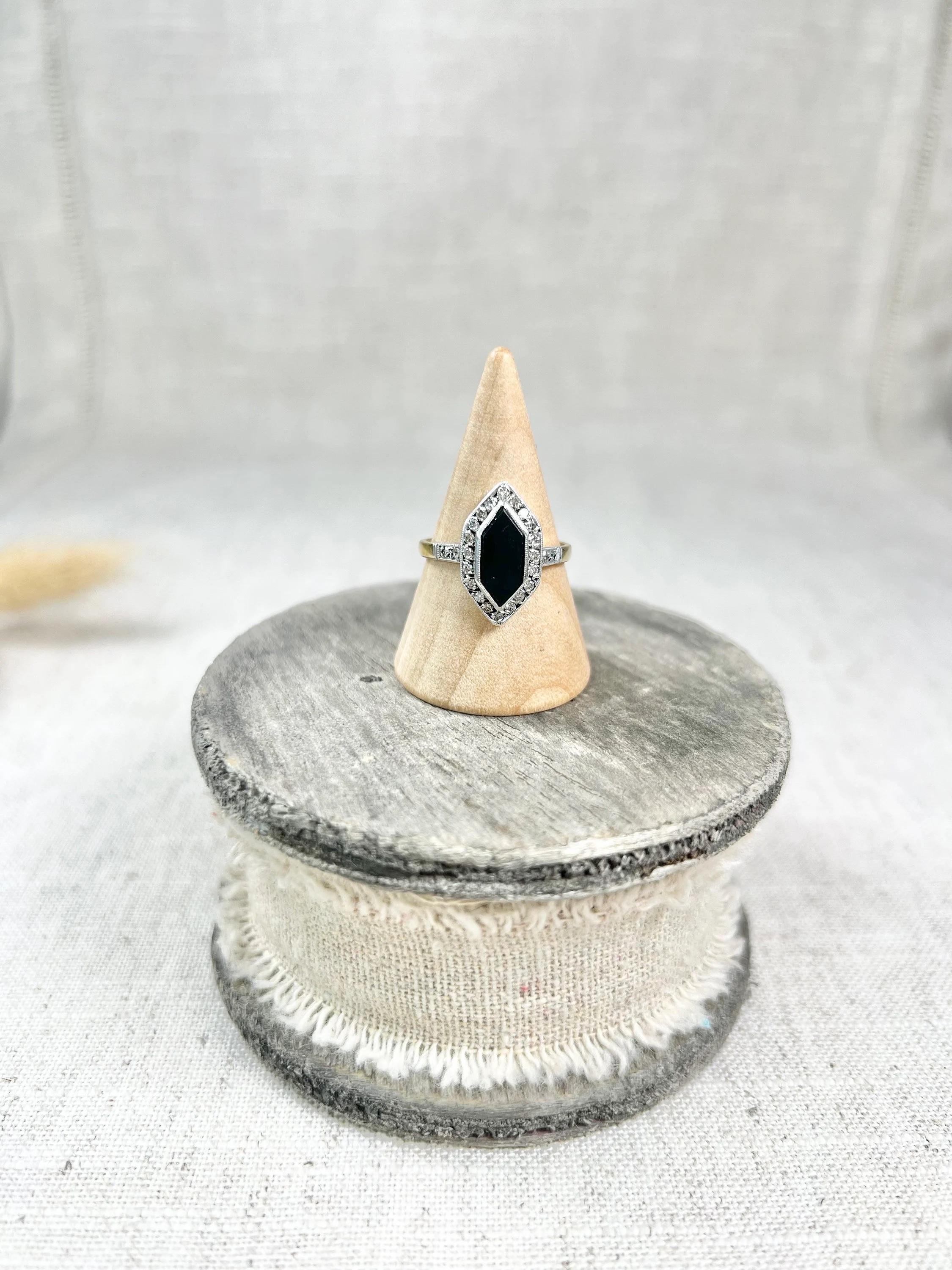 Art Deco Antique 18ct Gold Stamped, 1920’s Onyx & Diamond Marquise Ring For Sale