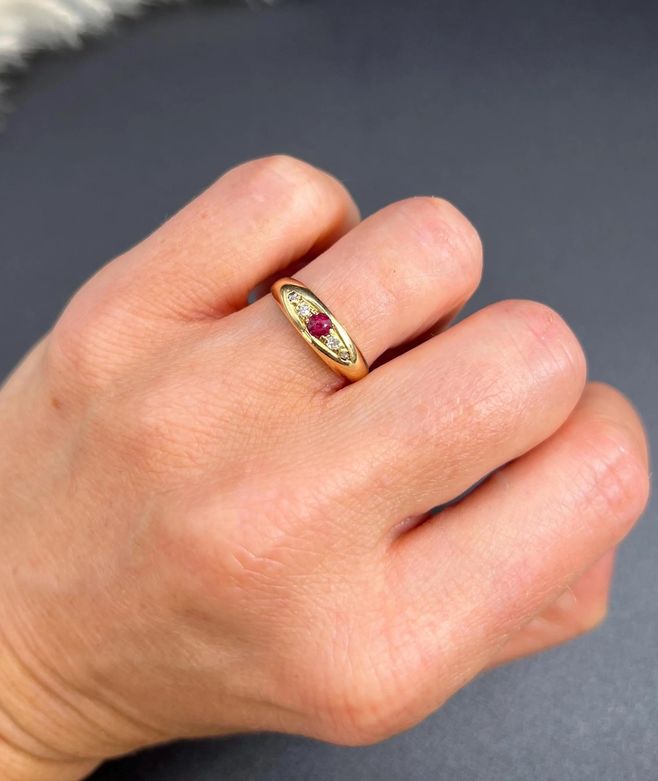 Round Cut Antique 18ct Gold Stamped, Edwardian Ruby & Diamond Five Stone Boat Shaped Ring For Sale