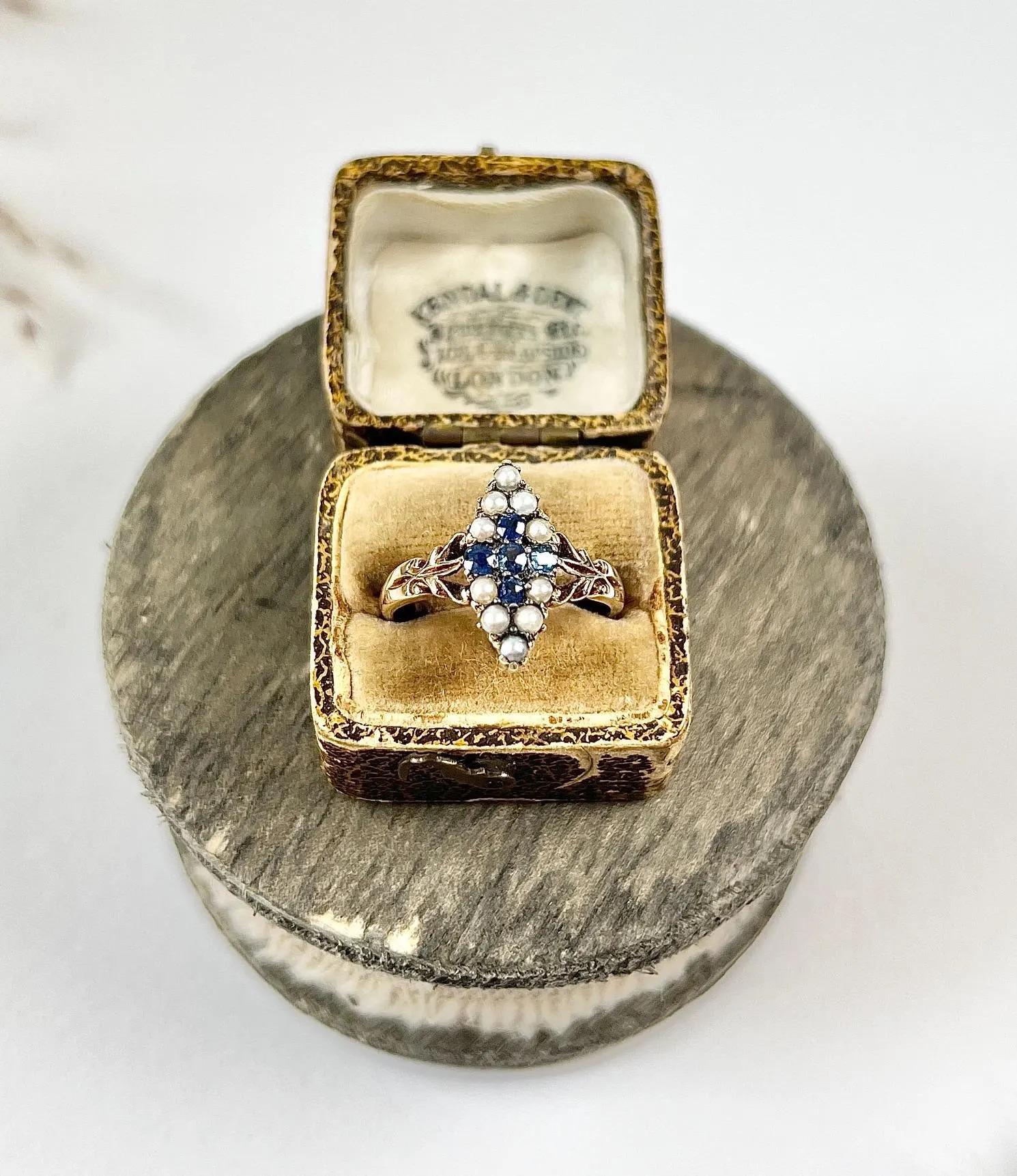 Antique 18ct Gold Stamped Edwardian Sapphire & Pearl Marquise/Navette Cross Ring For Sale 5