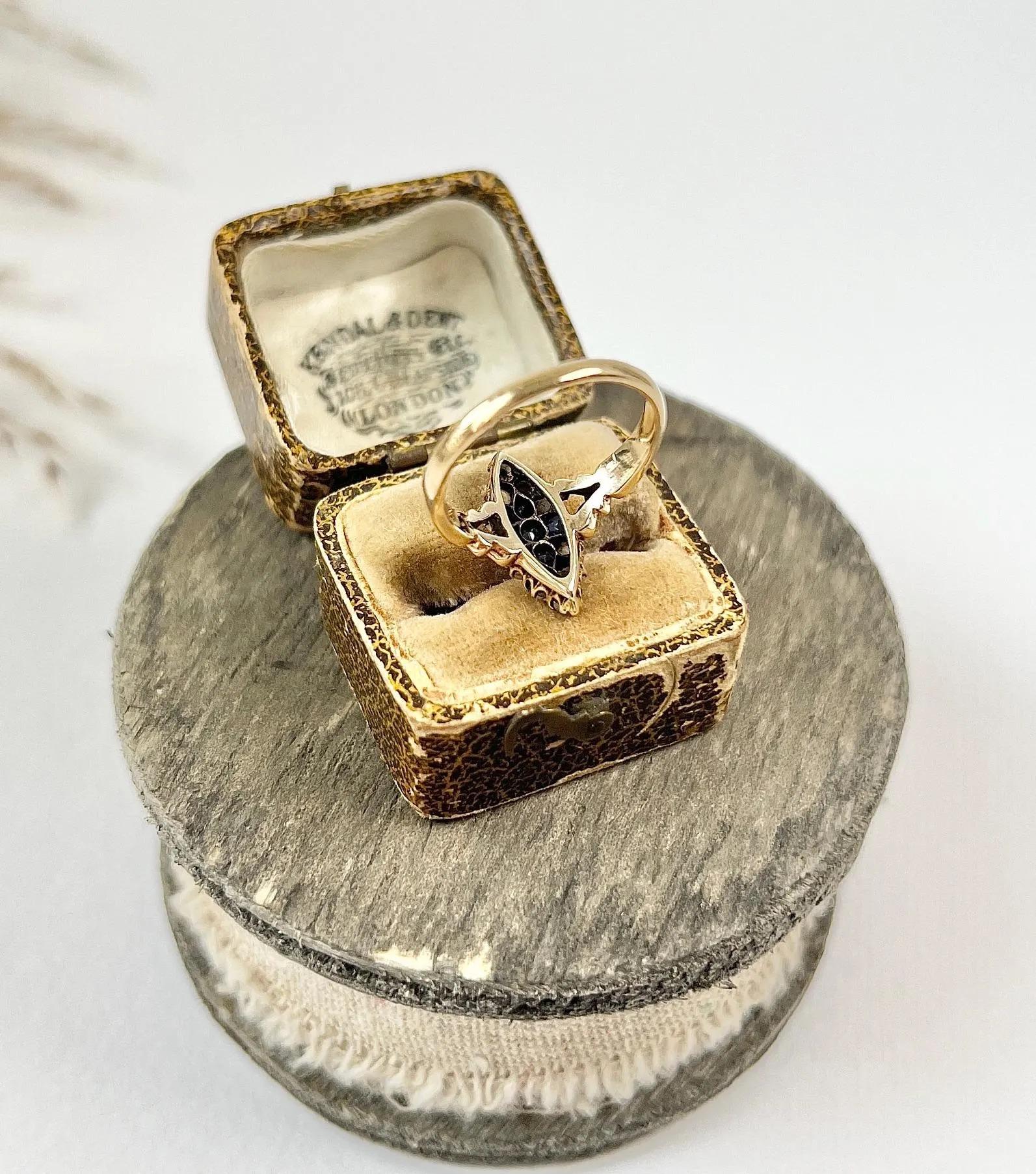 Women's or Men's Antique 18ct Gold Stamped Edwardian Sapphire & Pearl Marquise/Navette Cross Ring For Sale