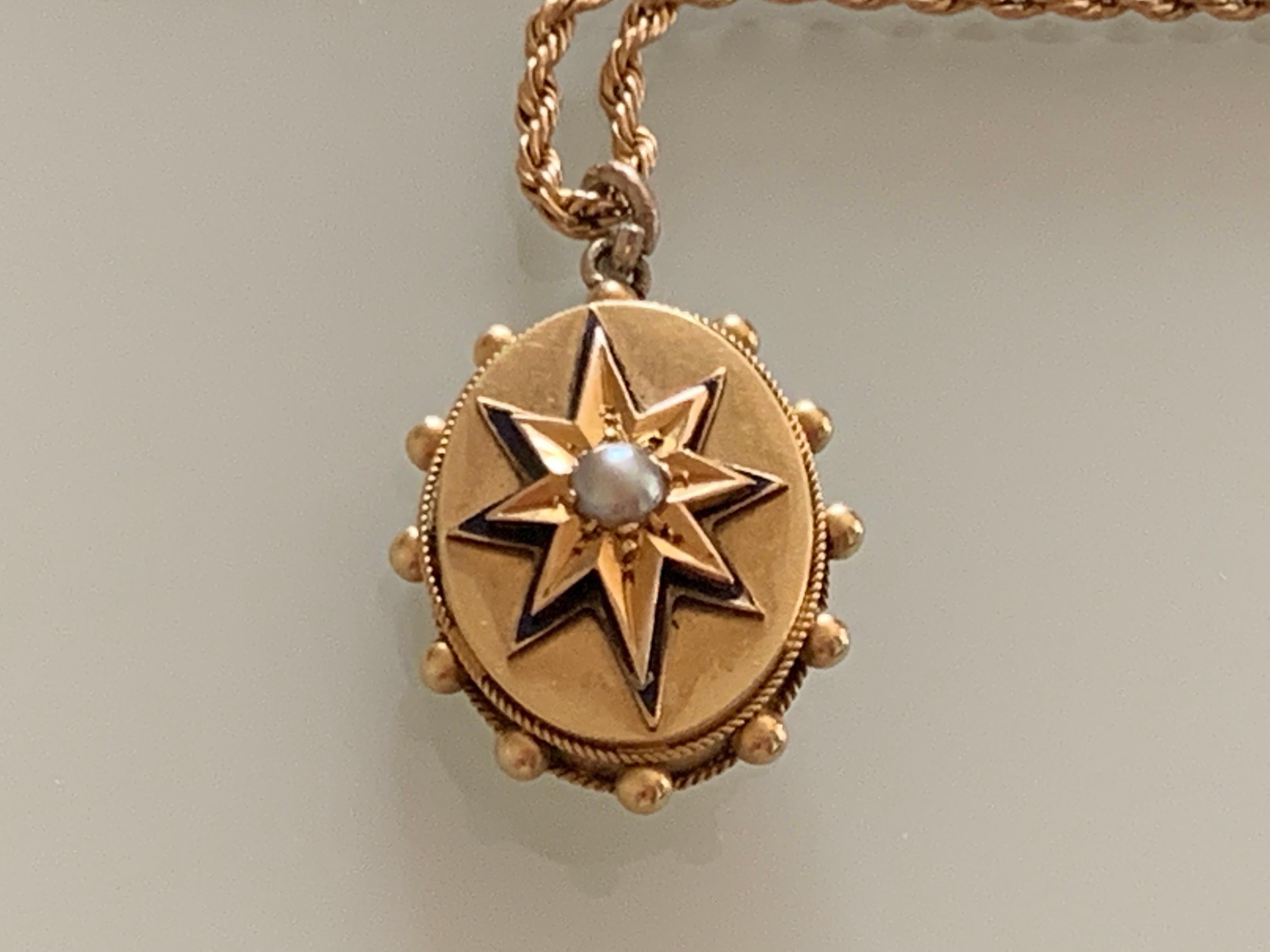 Beautiful 
Antique 18ct Starburst Pendant
with central Cultured Pearl 
on a 9ct Gold Rope 16