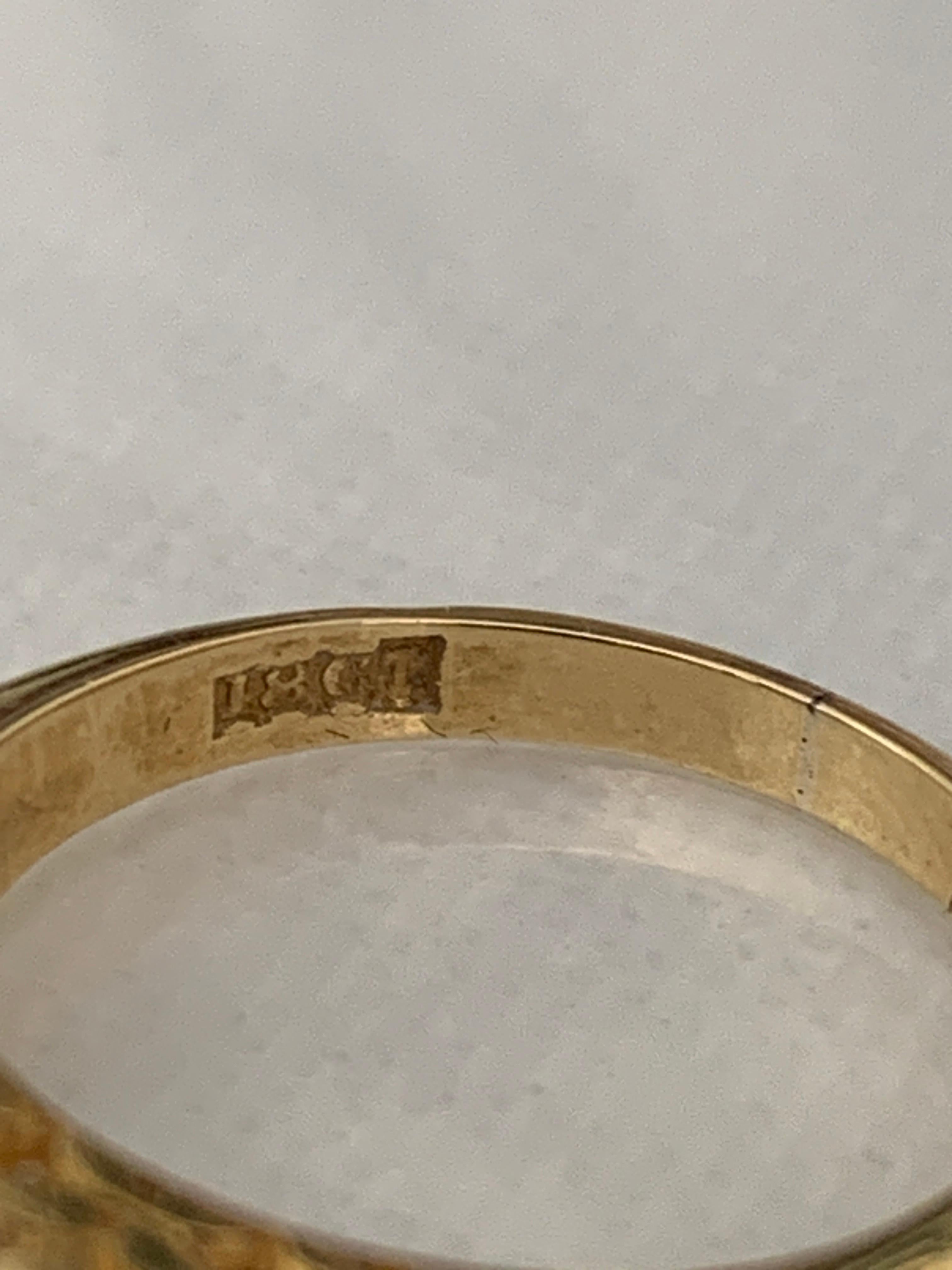 Anello antico in oro 18ct con turchese, perle coltivate e diamanti in vendita 2