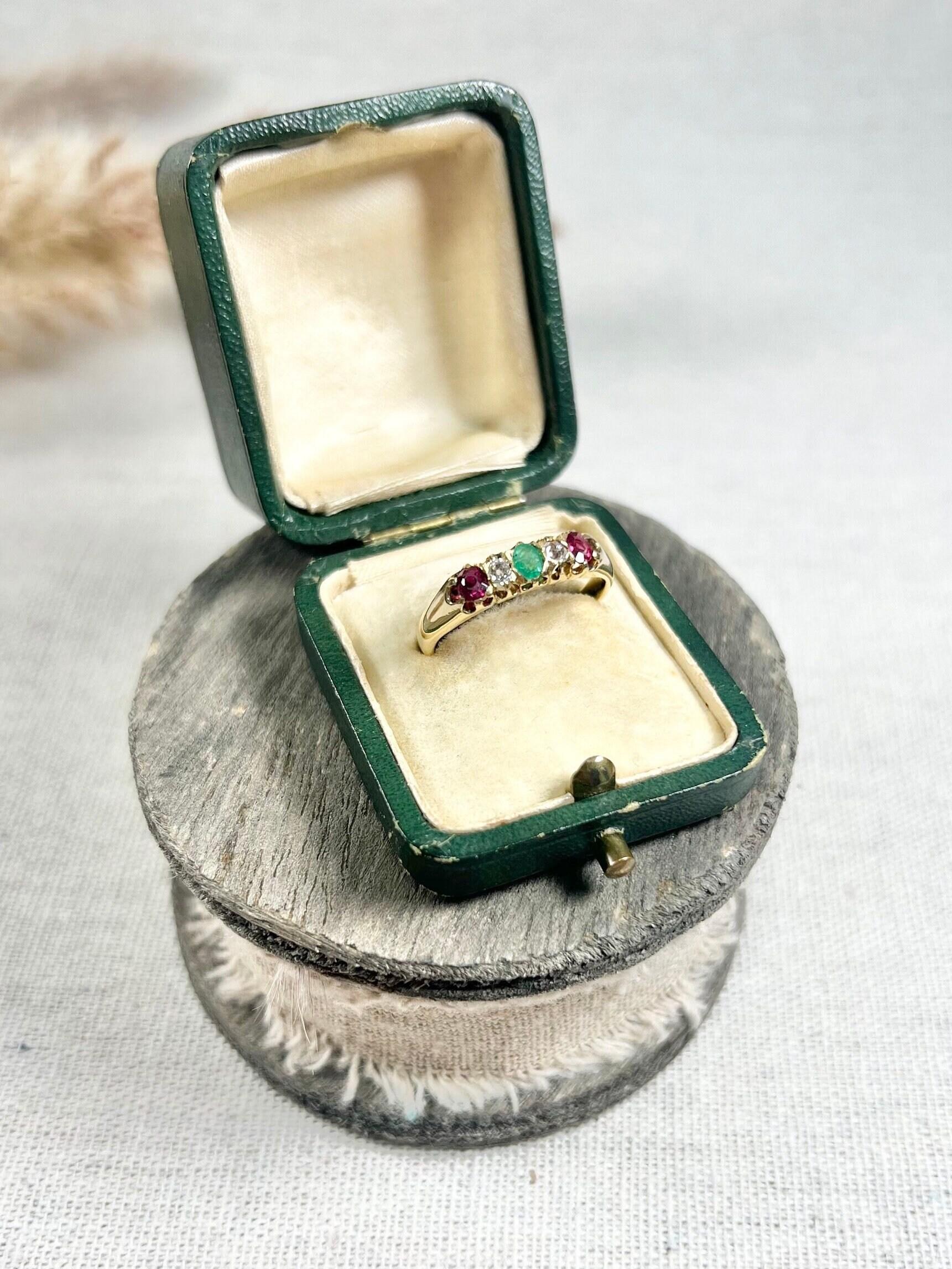 Antique 18ct Gold, Victorian 5 Stone Emerald, Ruby & Diamond Ring 1