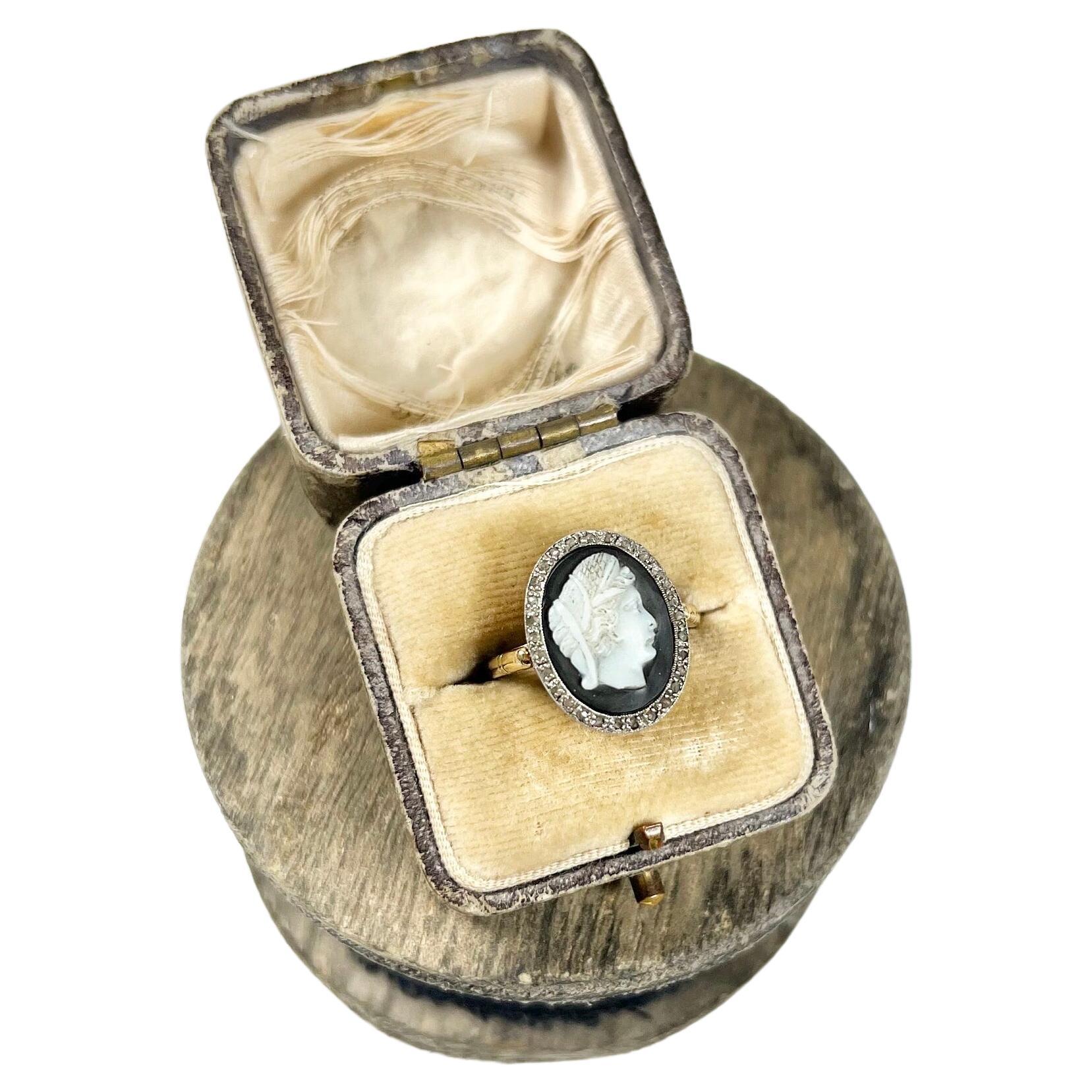 Antique 18ct Gold Victorian Diamond & Hardstone Cameo Portrait Ring