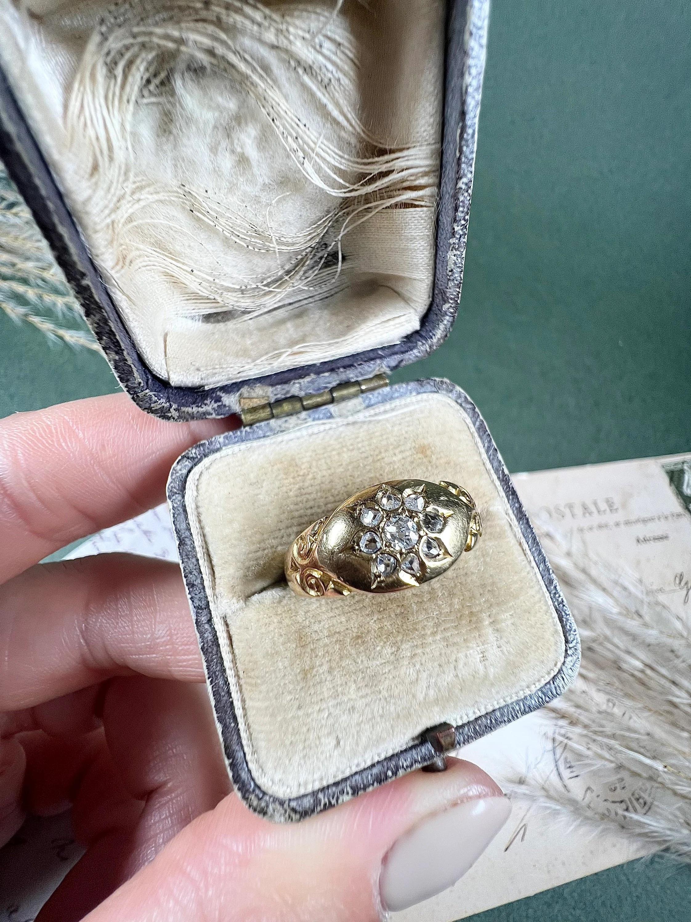 Bague victorienne ancienne en or 18 carats avec diamants en vente 1