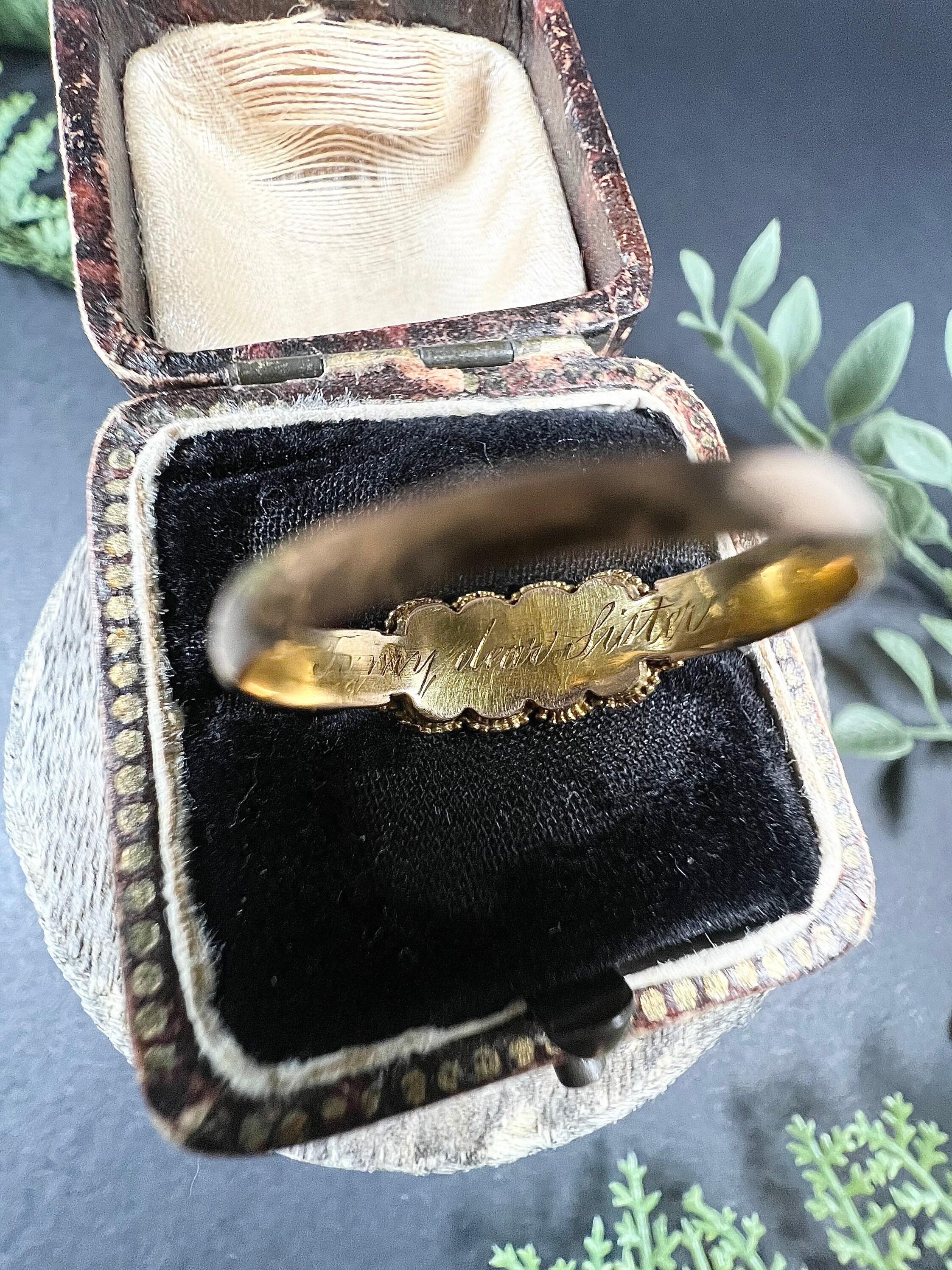Antique 18ct Gold Victorian Emerald & Pearl Ring 5