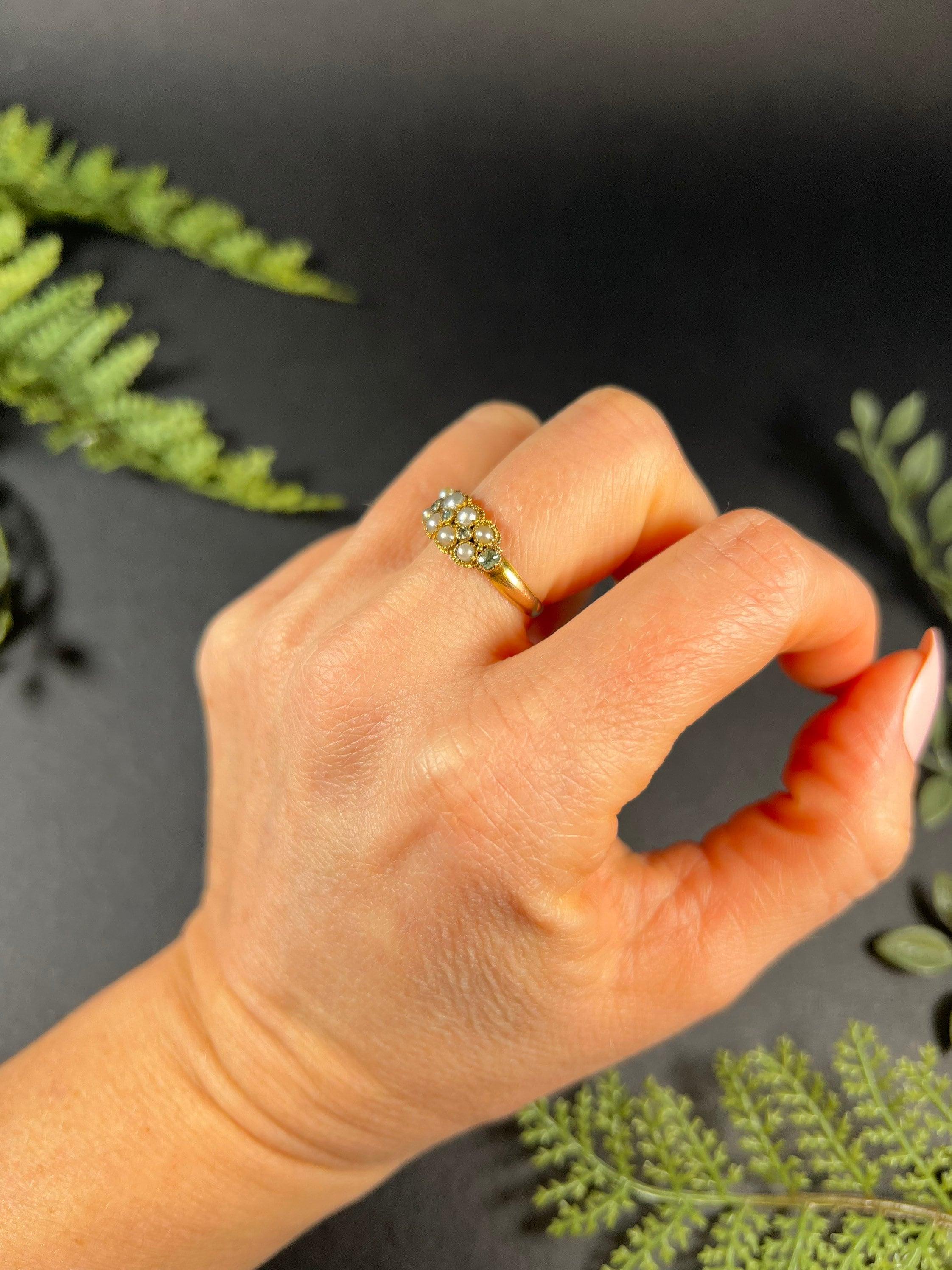 Antique 18ct Gold Victorian Emerald & Pearl Ring 6