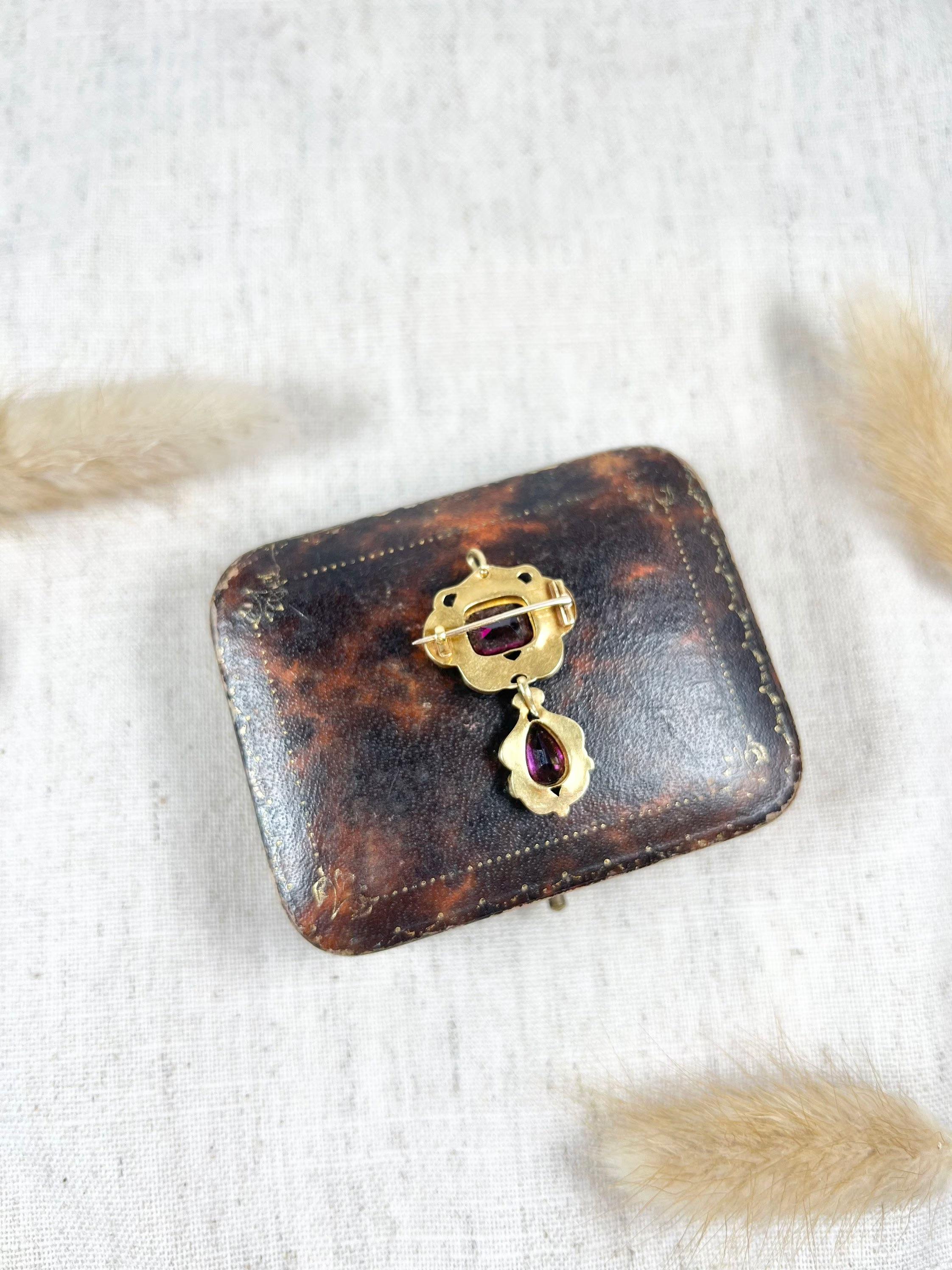 Antique 18ct Gold Victorian Garnet Pendant / Brooch For Sale 4