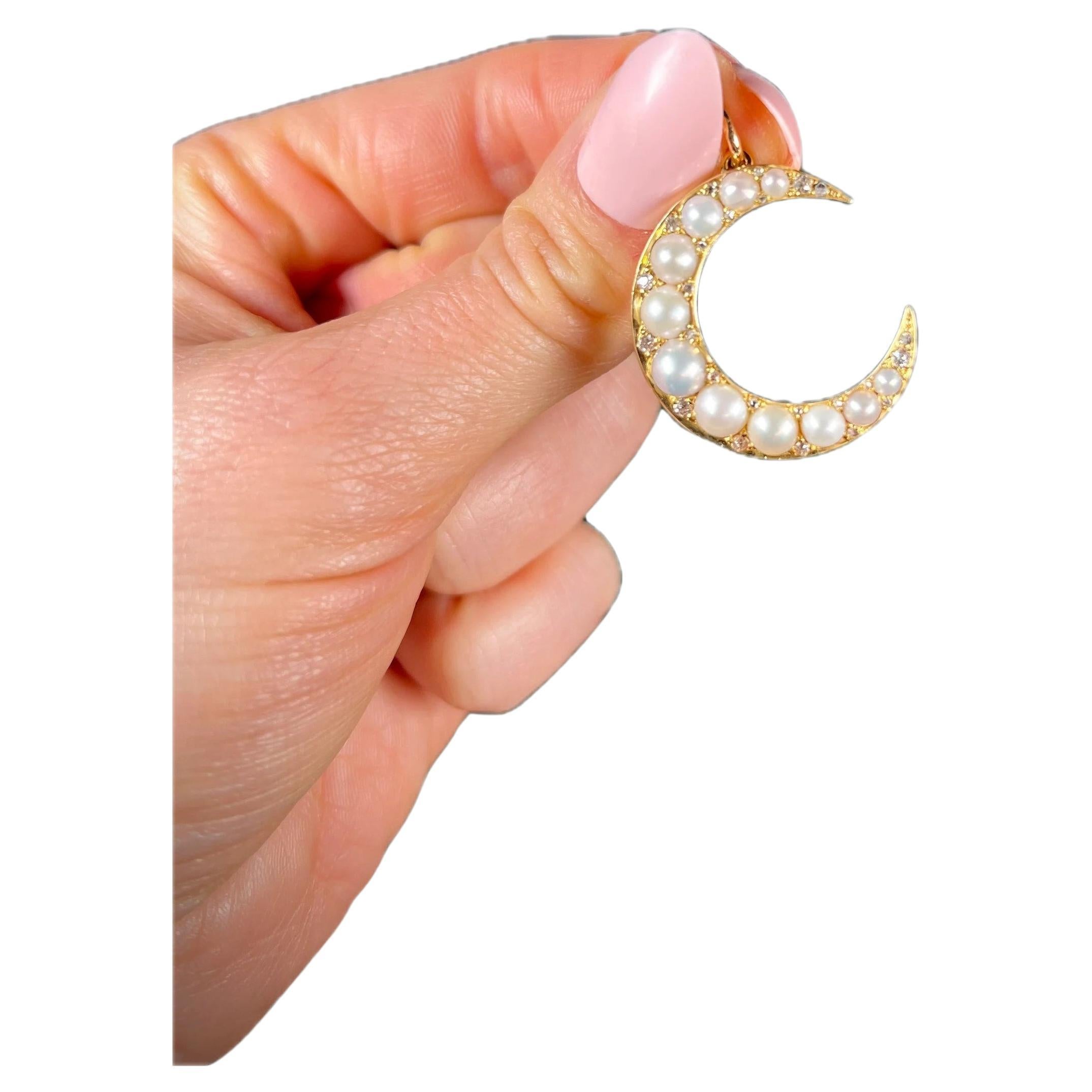 Pendentif victorien ancien en or 18 carats, perle et diamants en vente