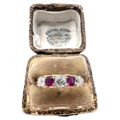 Antique 18ct Gold, Victorian Ruby & Diamond Carved Ring, Hallmarked London 1887