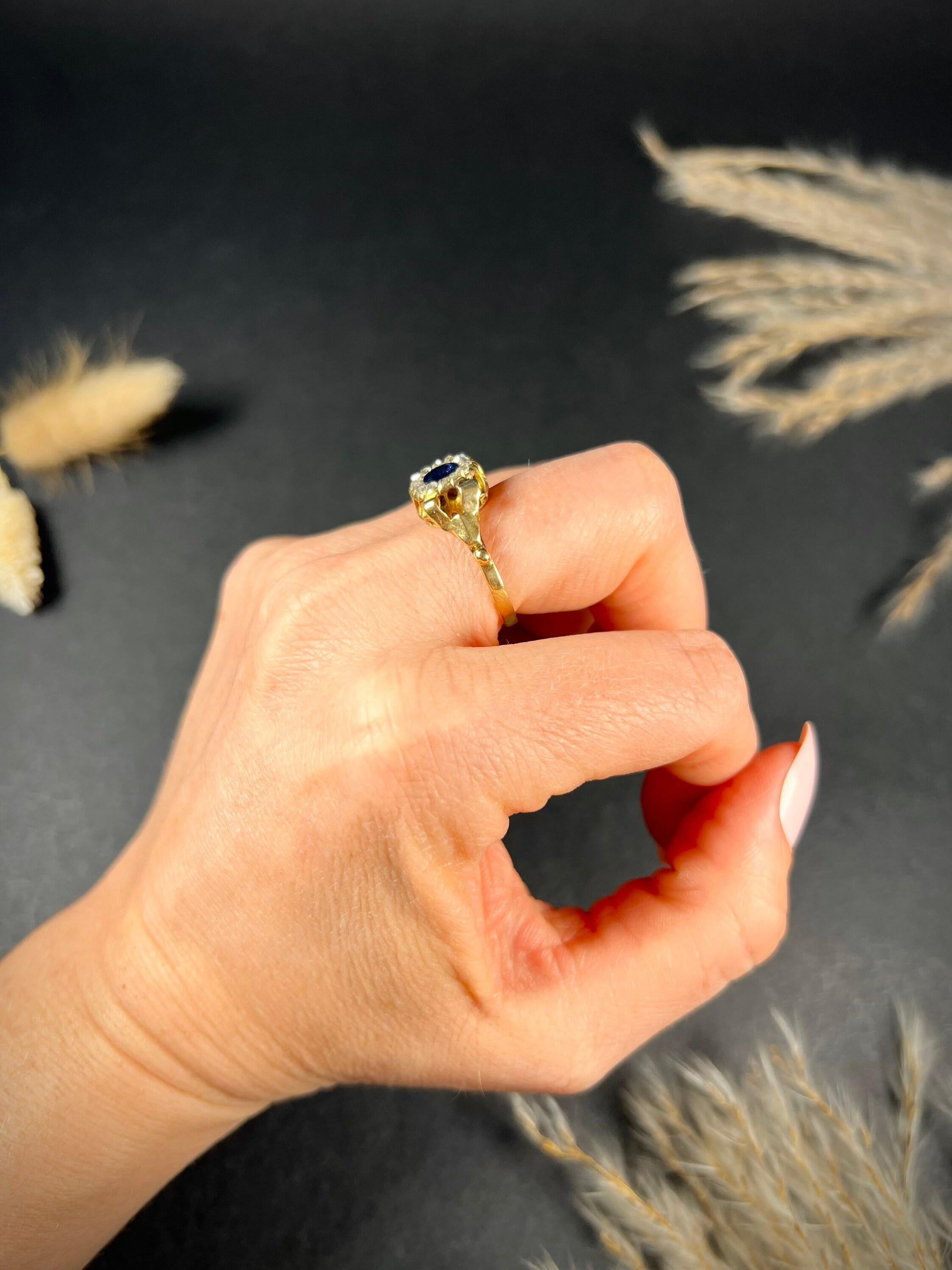 Antique 18ct Gold Victorian Sapphire Diamond Cluster Ring Lovely Split Shoulders For Sale 1