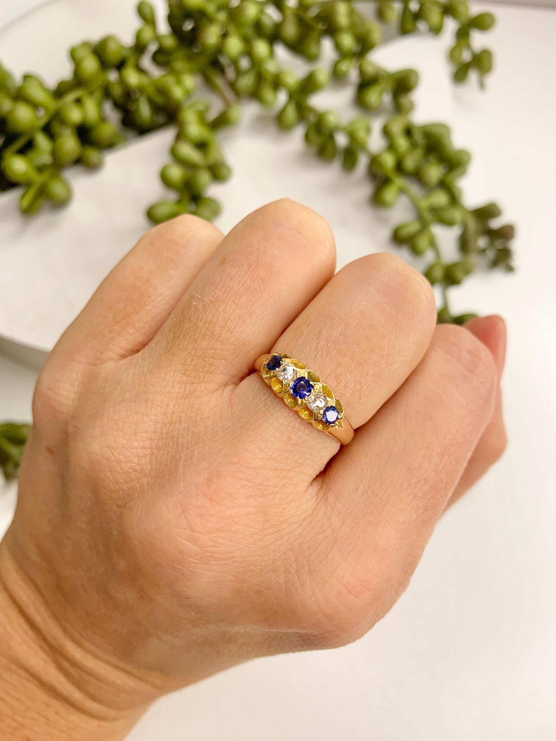 Antique 18ct Gold Victorian Sapphire & Diamond Ring For Sale 1