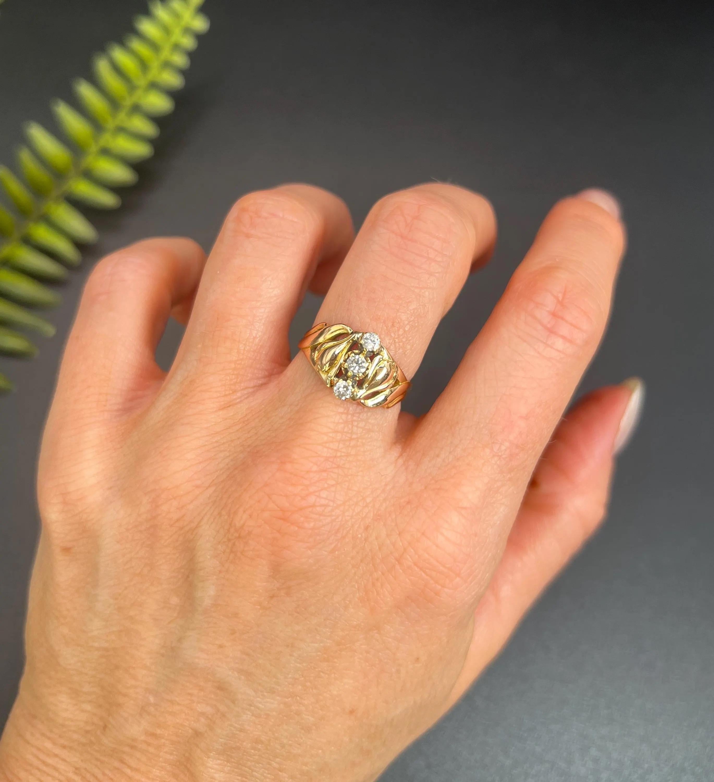 Antique Art Nouveau Ring 

18ct Rose Gold

Circa 1900

Experience the elegance of a bygone era with this stunning Art Nouveau statement ring. It features an exquisite three-stone design that beautifully captures the artistic flair of the period.

At