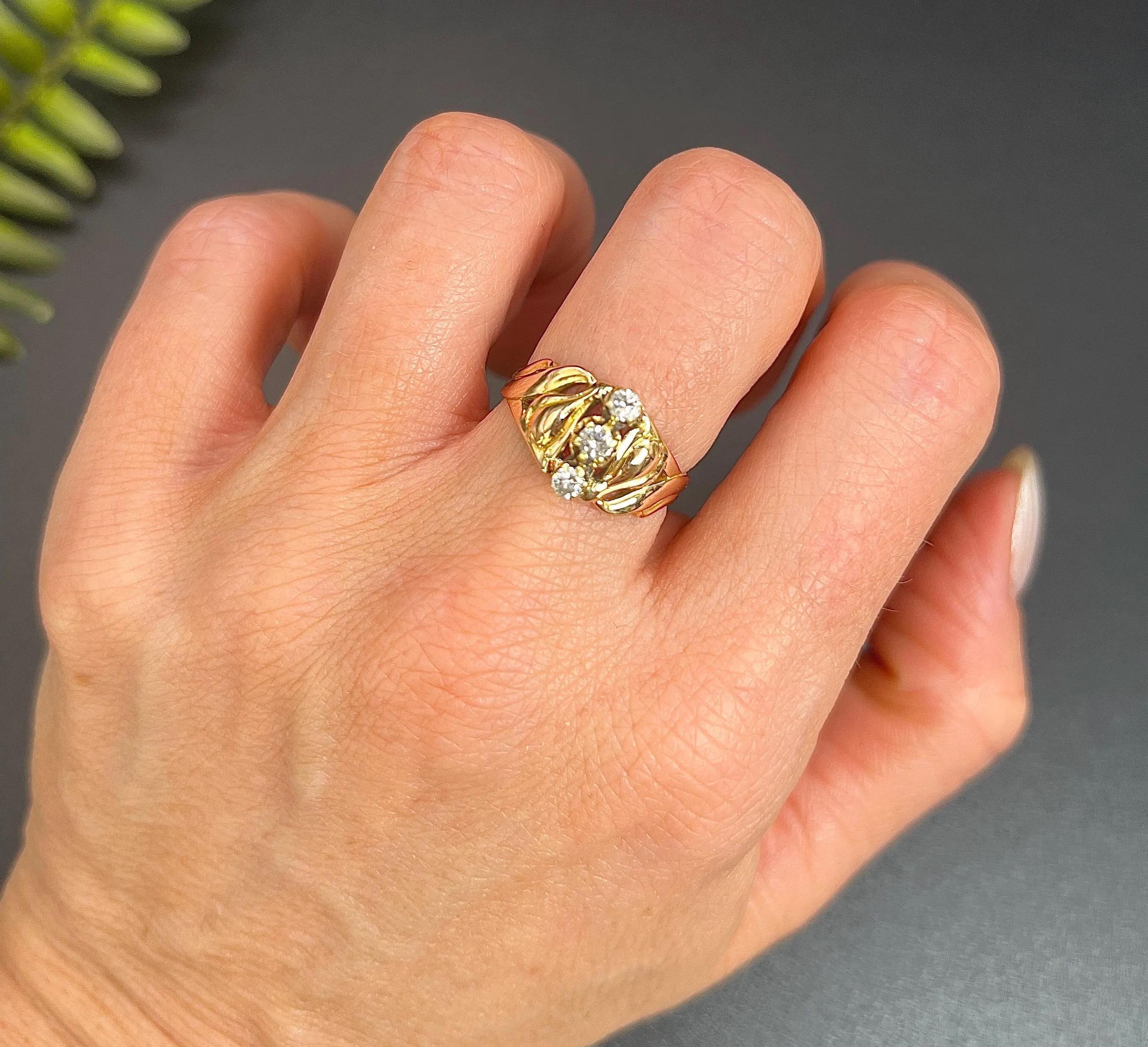 Antique 18ct Rose Gold, Art Nouveau Three Stone Diamond Ring For Sale 2