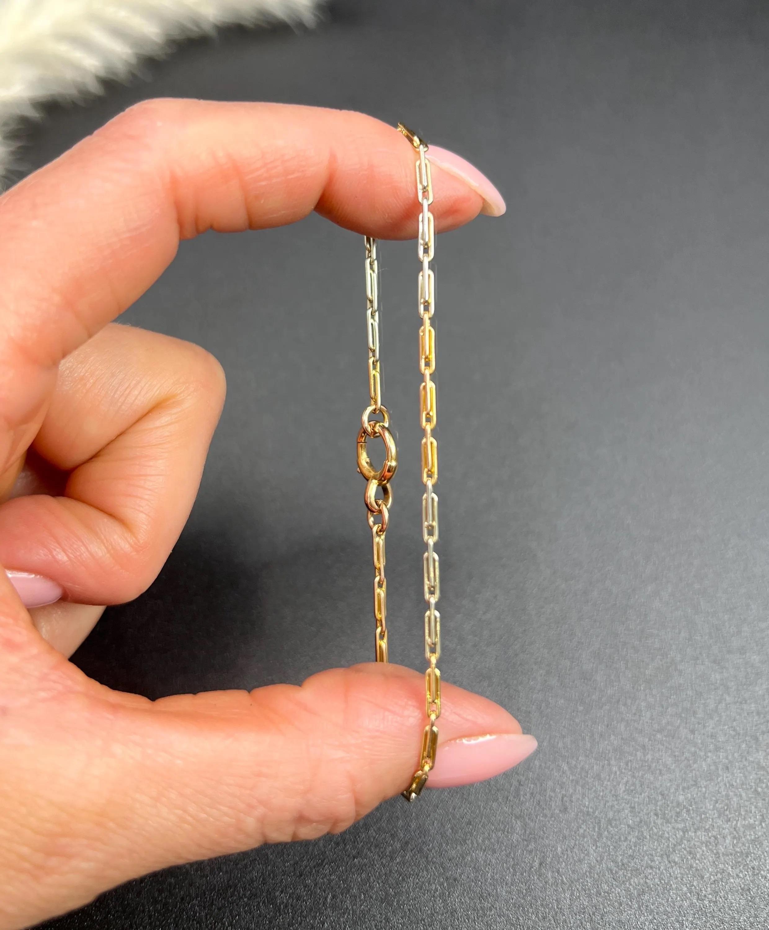 Édouardien Antique 18ct Two Colour Gold, Edwardian Paperclip Link Bracelet with Bolt Ring en vente