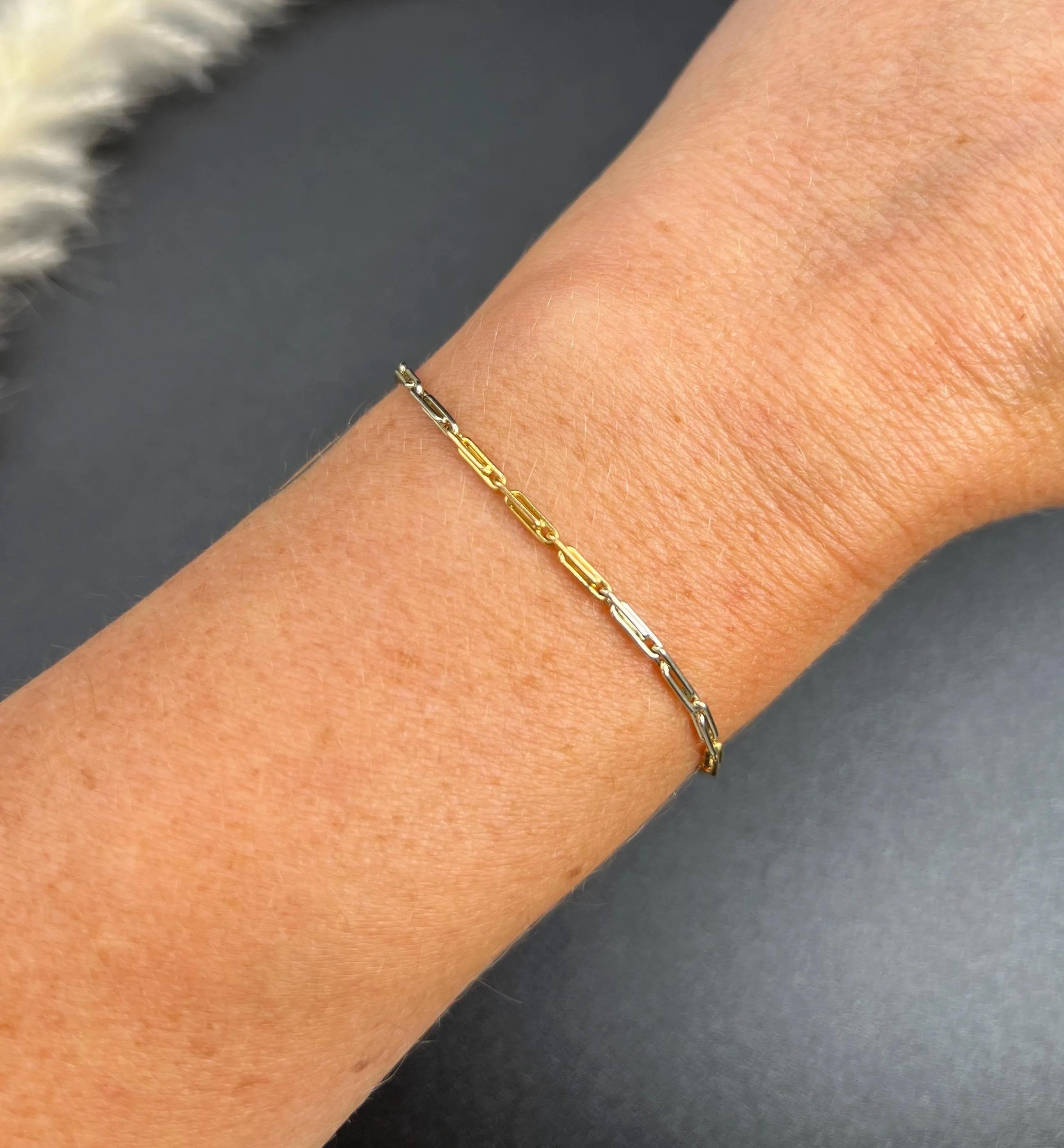 Antique 18ct Two Colour Gold, Edwardian Paperclip Link Bracelet with Bolt Ring en vente 2