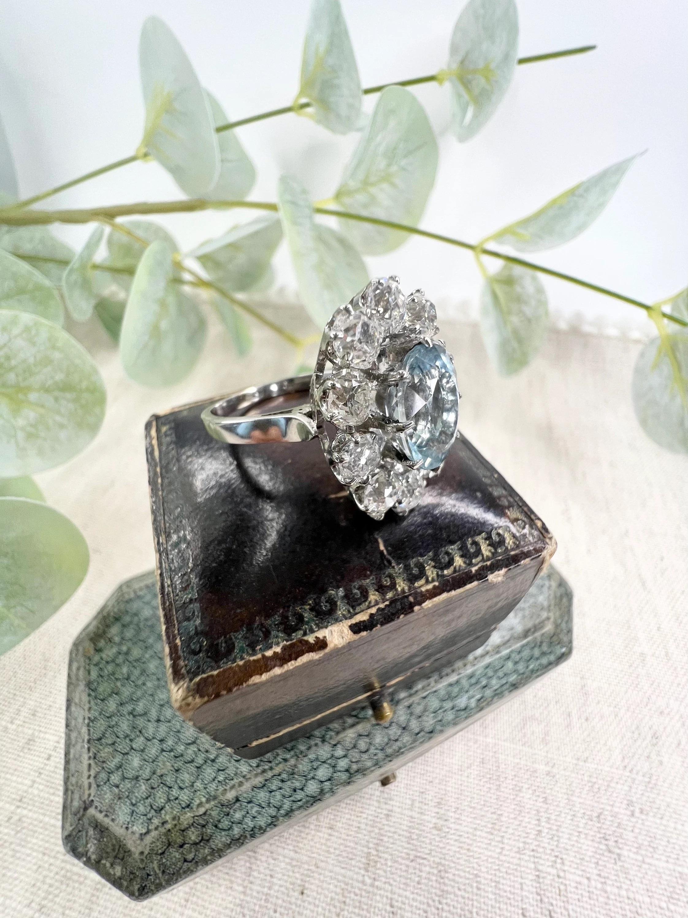 Antique 18ct White Gold 1920’s Aquamarine & Diamond Cluster Ring For Sale 1