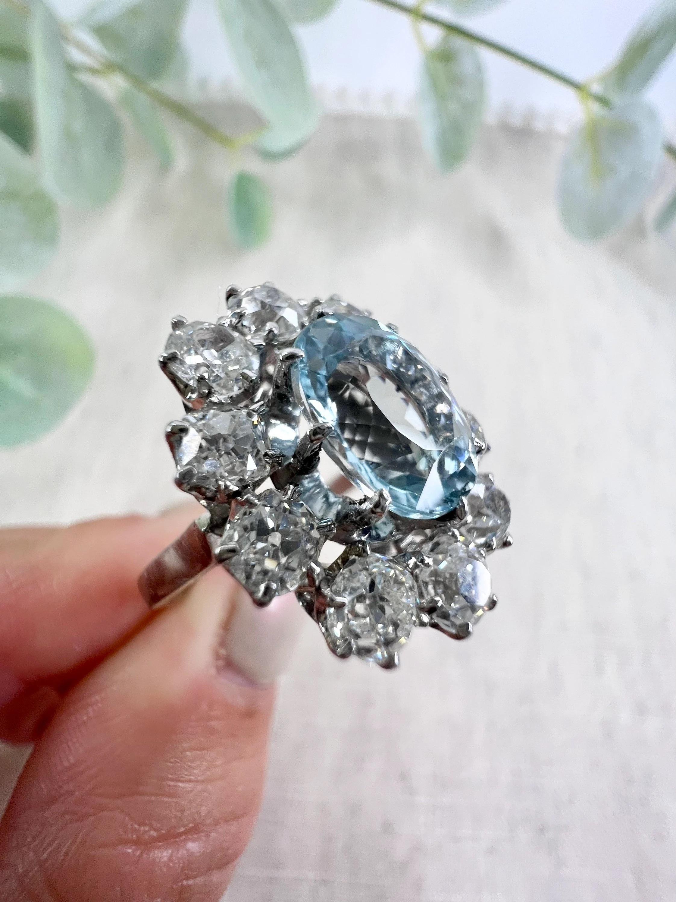 Antique 18ct White Gold 1920’s Aquamarine & Diamond Cluster Ring For Sale 3