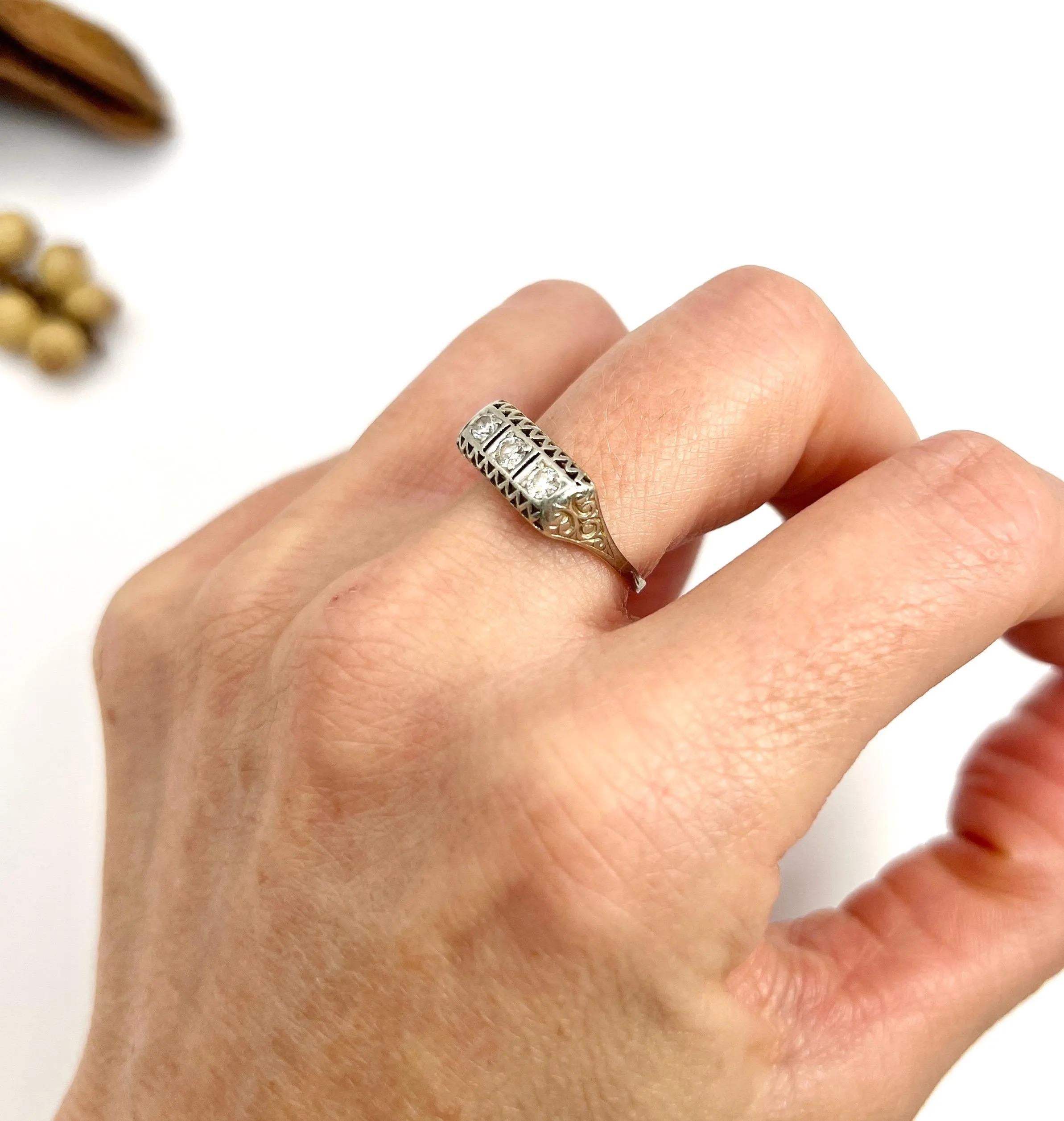 Brilliant Cut Antique 18ct White Gold, 1920’s Rectangular Diamond Three Stone Trilogy Ring