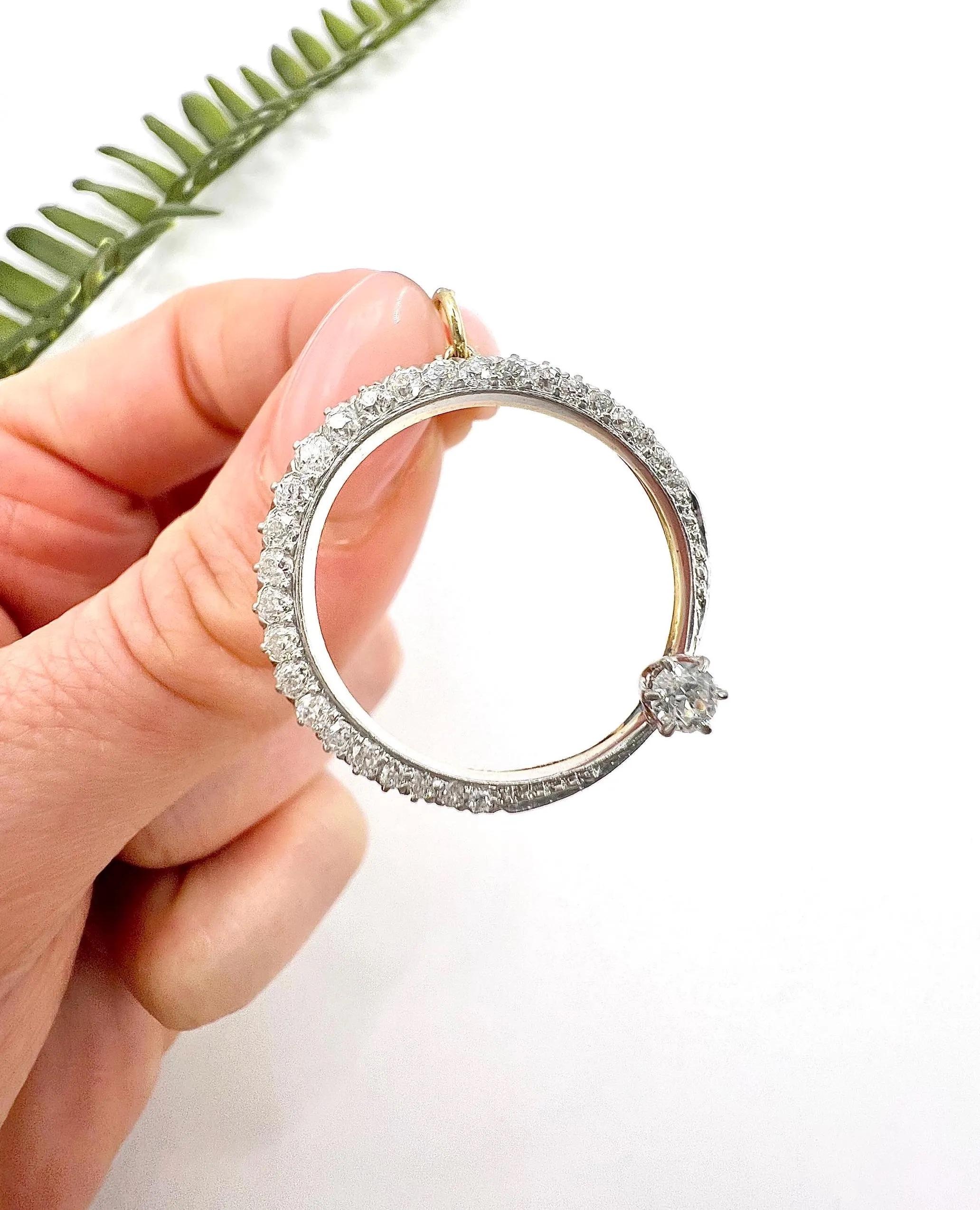 Antique 18ct White Gold, Edwardian 1.50 Carat Diamond Crescent Moon Pendant For Sale 2