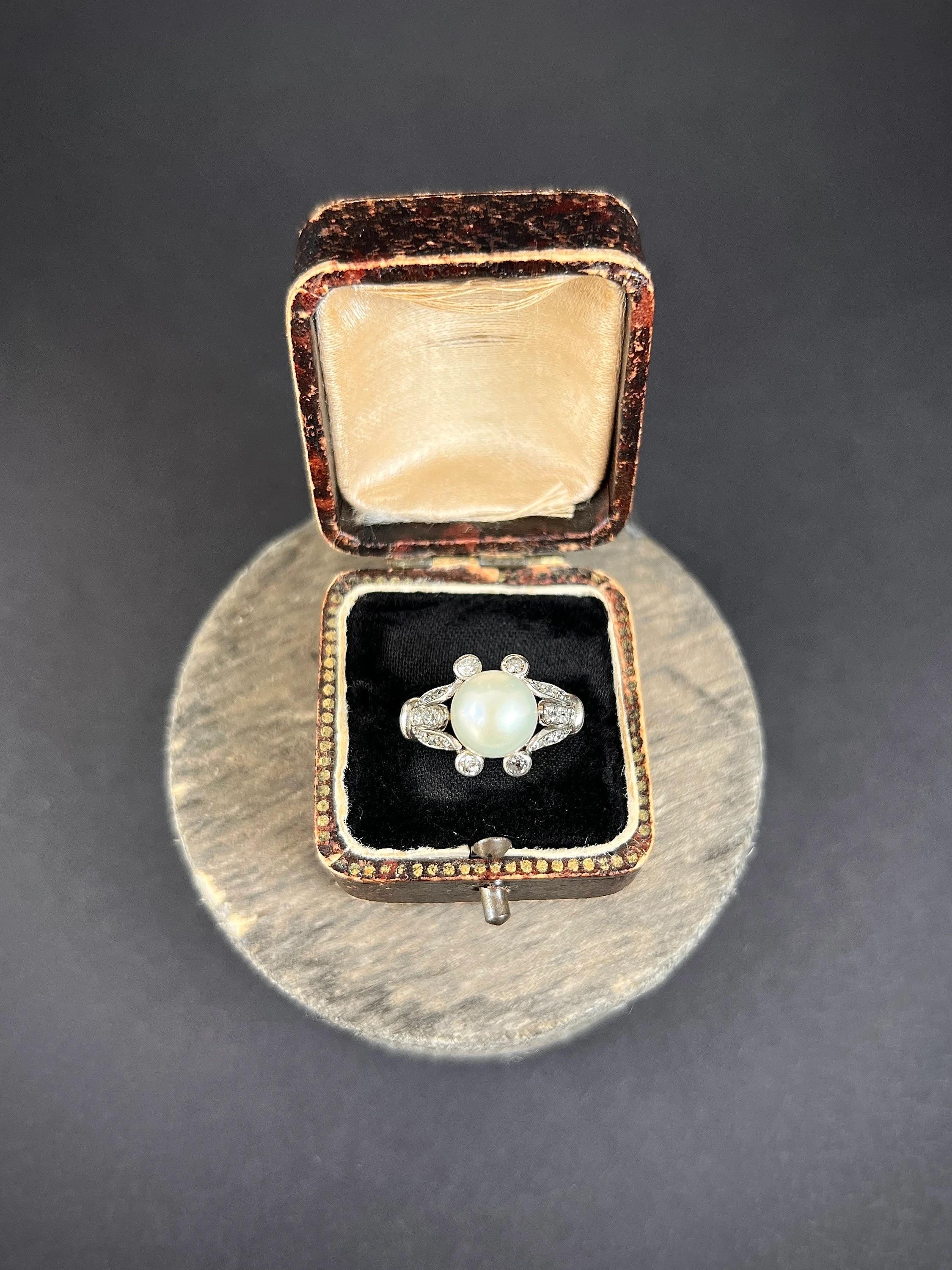 Antique 18ct White Gold Edwardian Cultured Pearl & Old European Cut Diamond Ring For Sale 3