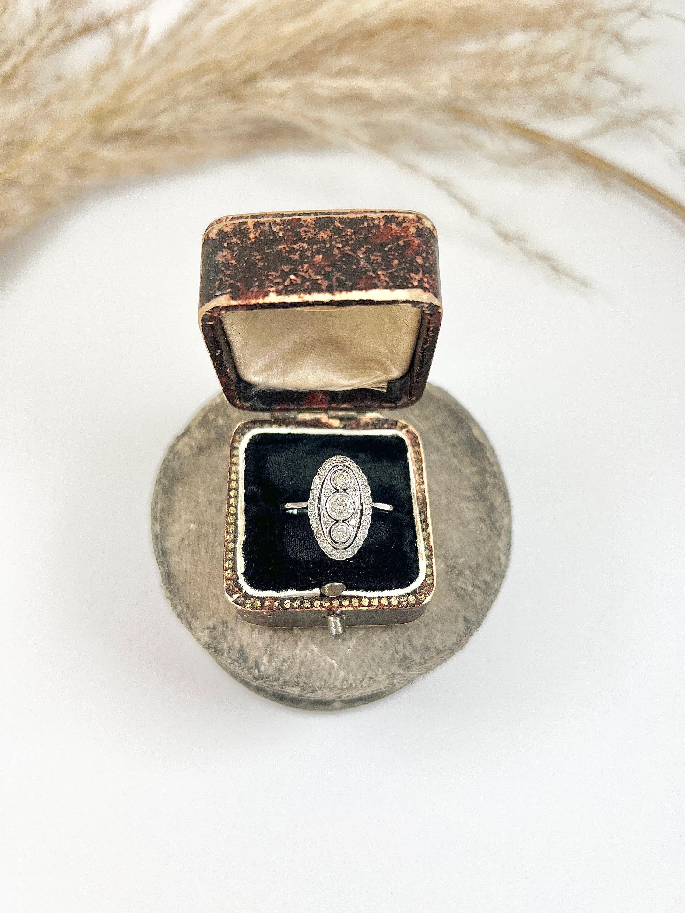 Antique 18ct White Gold,  Edwardian Three Stone Diamond Ring, Oval Halo Ring For Sale 5