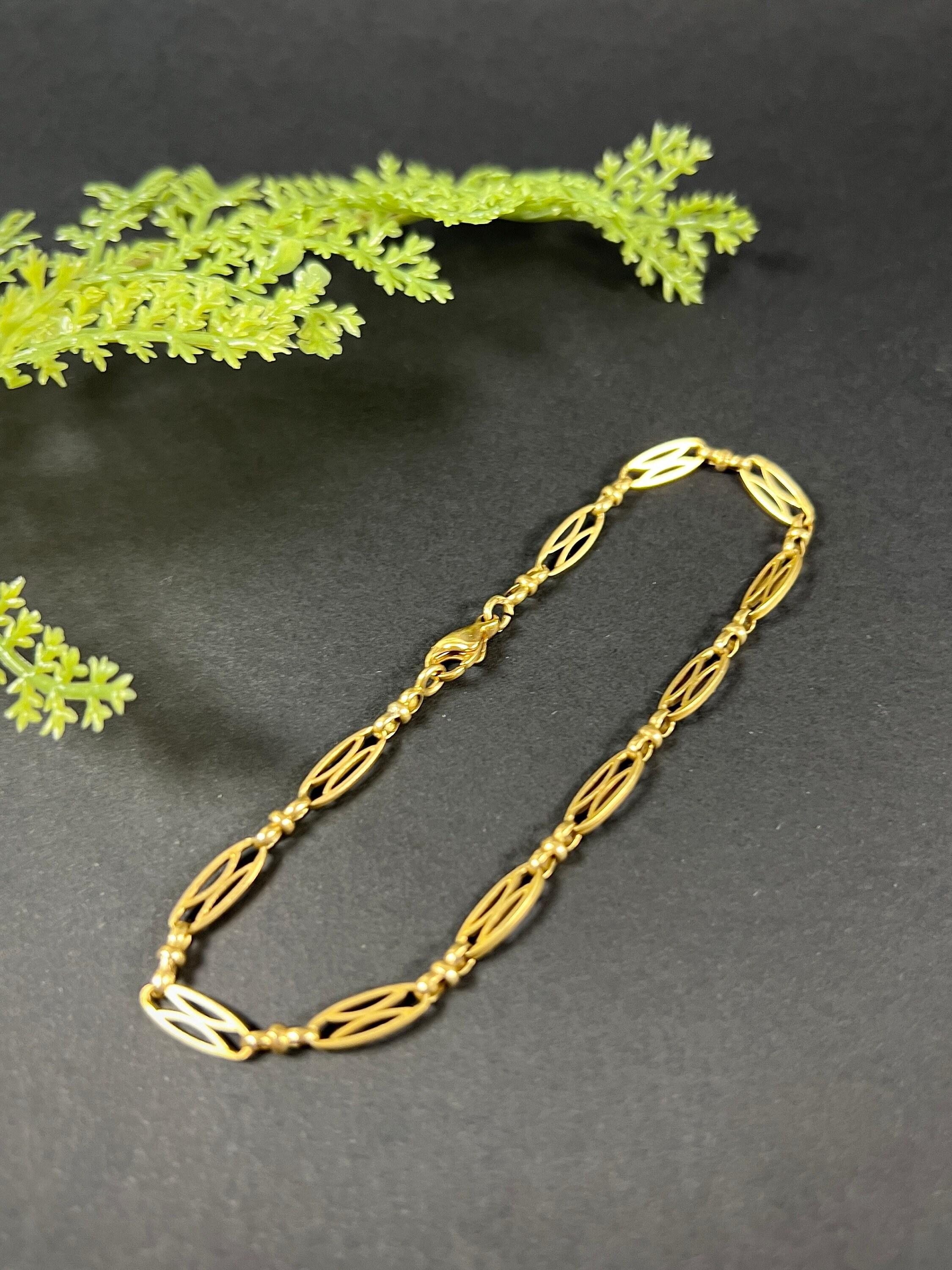 Antique 18ct Yellow Gold, 1920s Fancy Oval Link Bracelet with Lobster Clasp For Sale 1