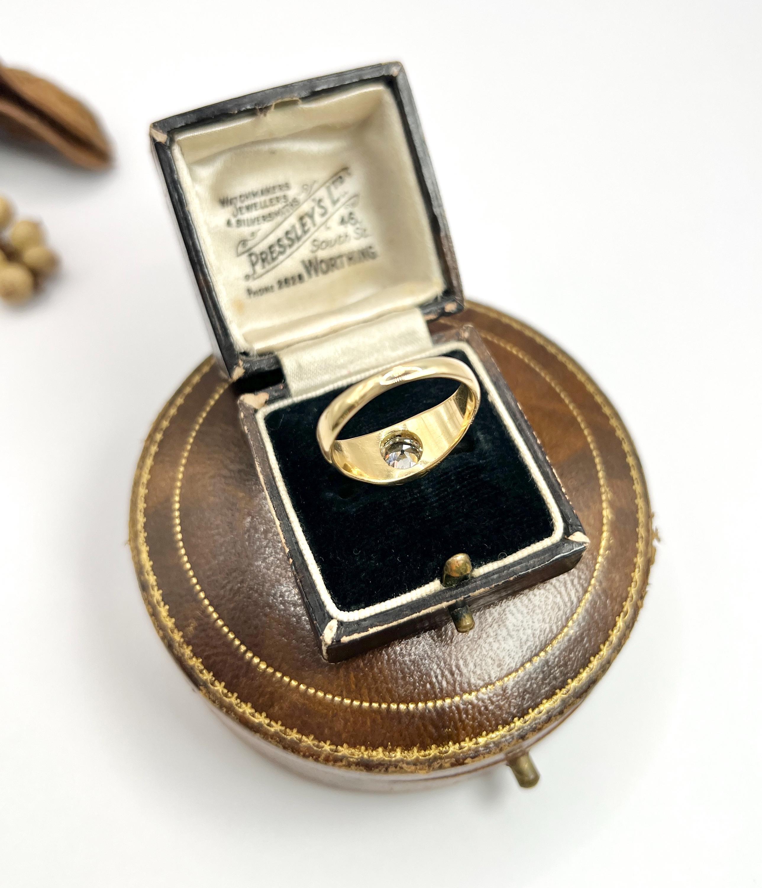 Antique 18ct Yellow Gold 1920s French Hallmarked Dome Shaped 0.85ct Diamond Ring For Sale 5