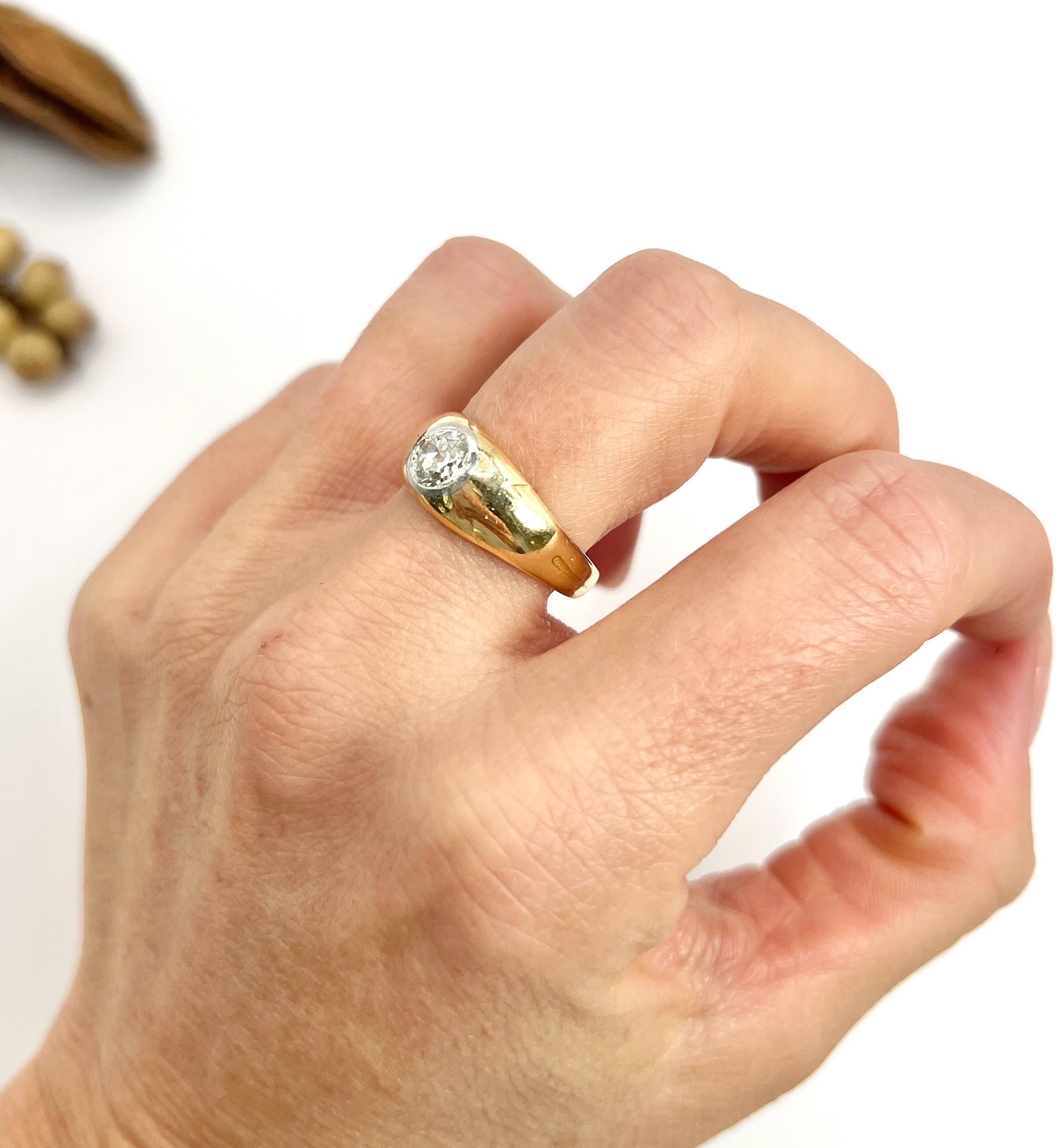 Antique 18ct Yellow Gold 1920s French Hallmarked Dome Shaped 0.85ct Diamond Ring For Sale 4